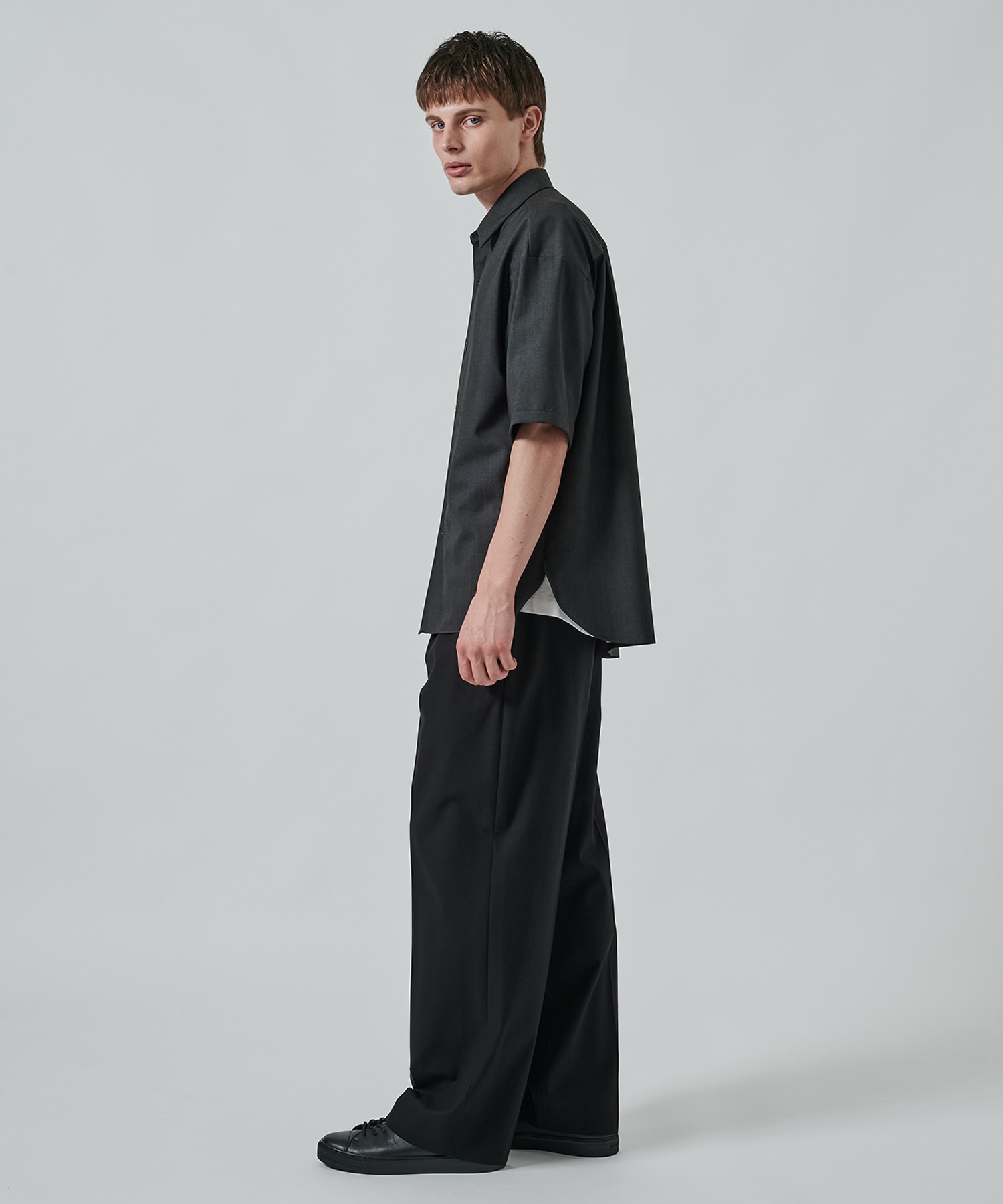 URBAN DYE RELAX SHIRTS S.S STUDIOUS