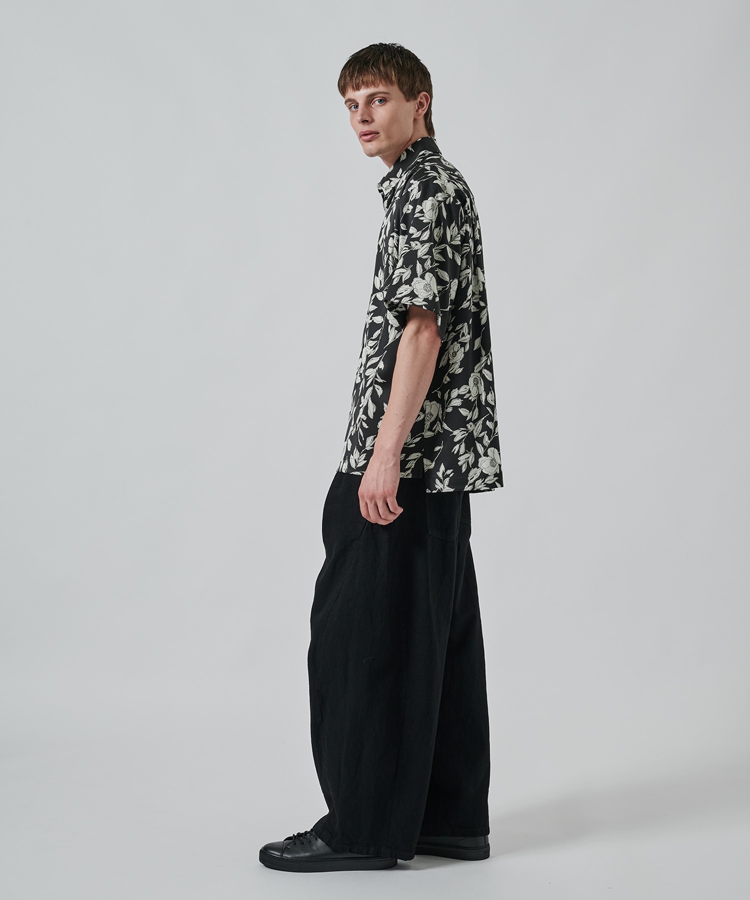 ASSORTED PATTERN SHIRTS S.S STUDIOUS