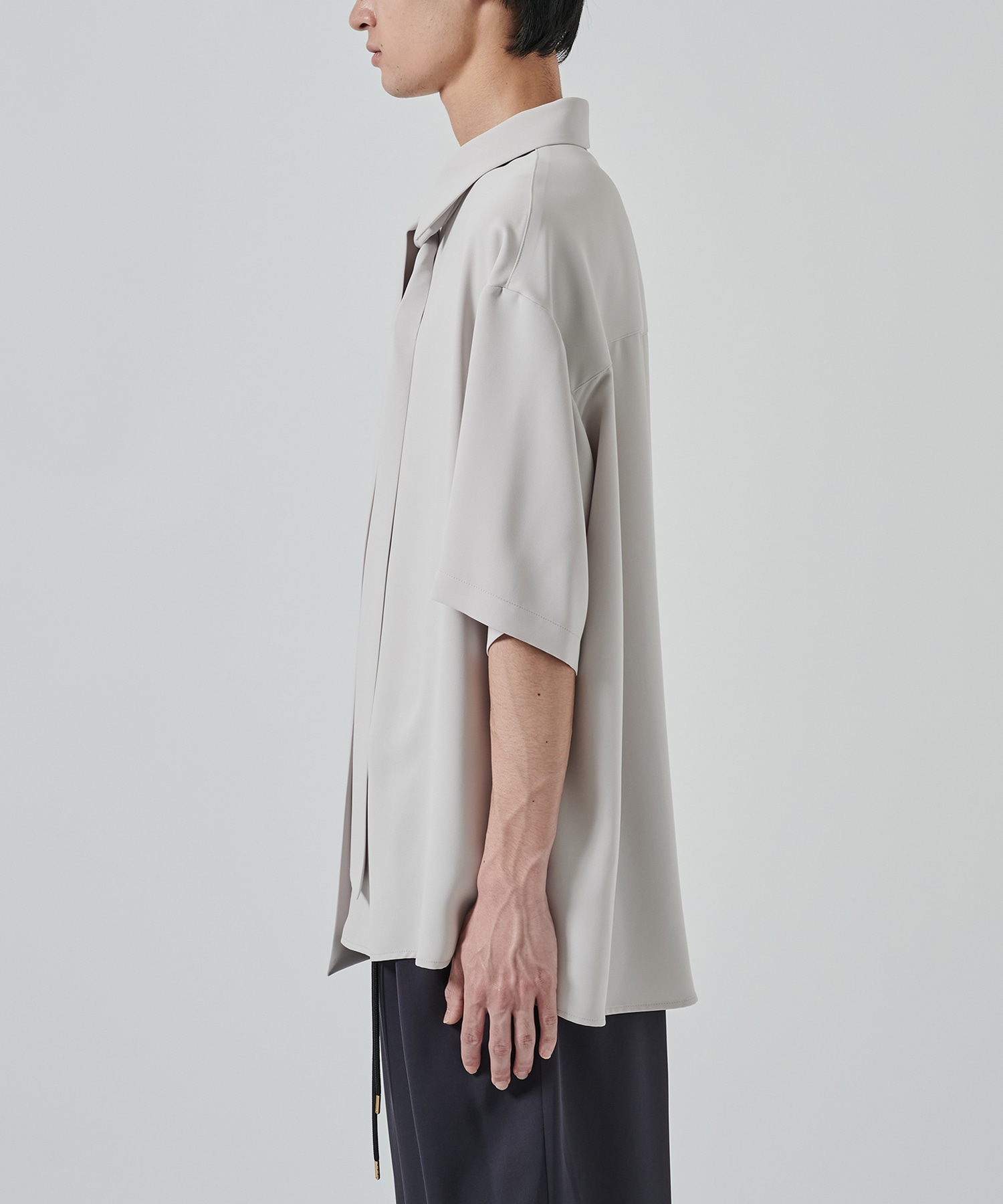Double Satin Bow Tie Short Sleeve Shirt CULLNI