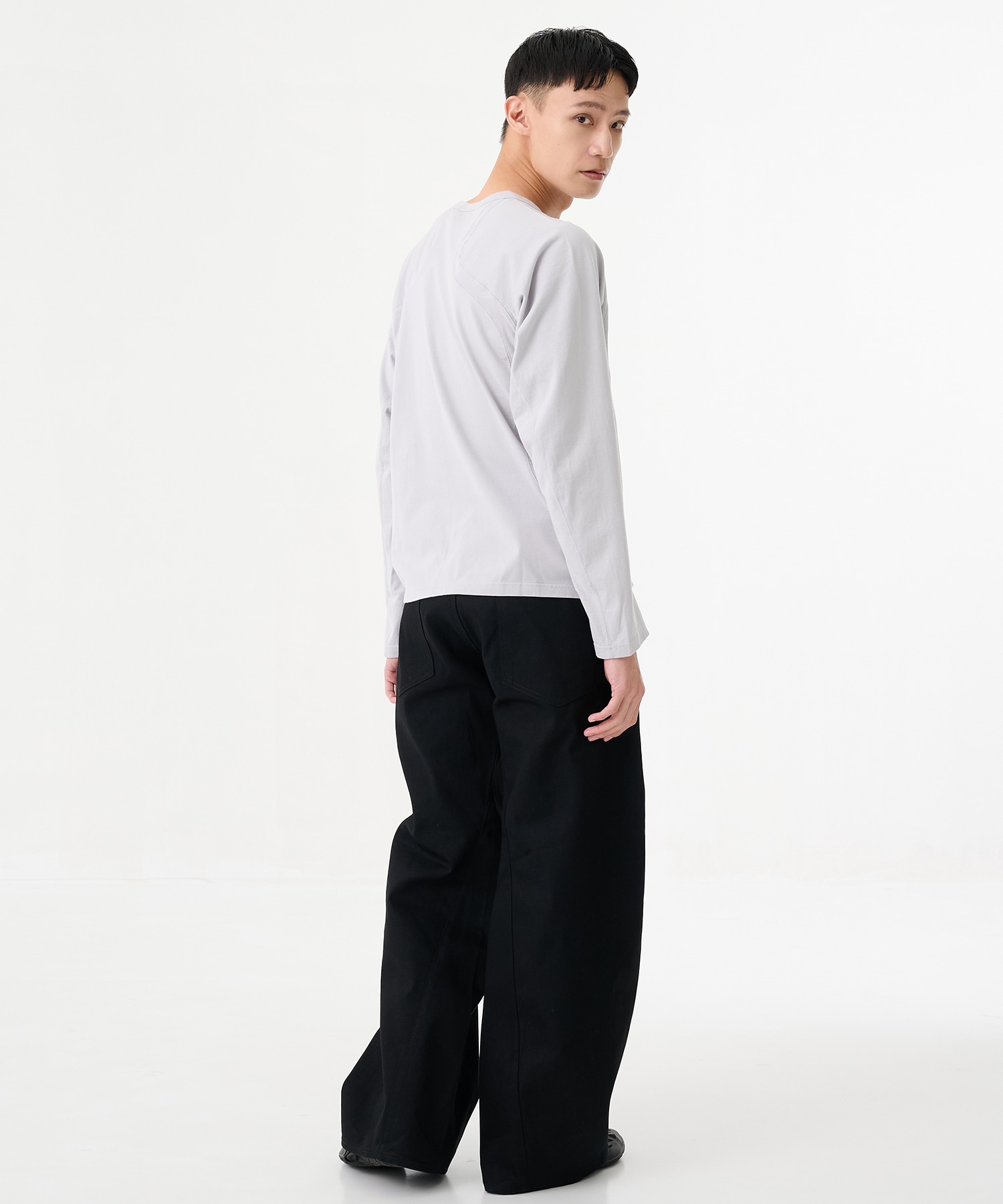 〈別注〉 PANELED LONG SLEEVE T-SHIRT NVRFRGT