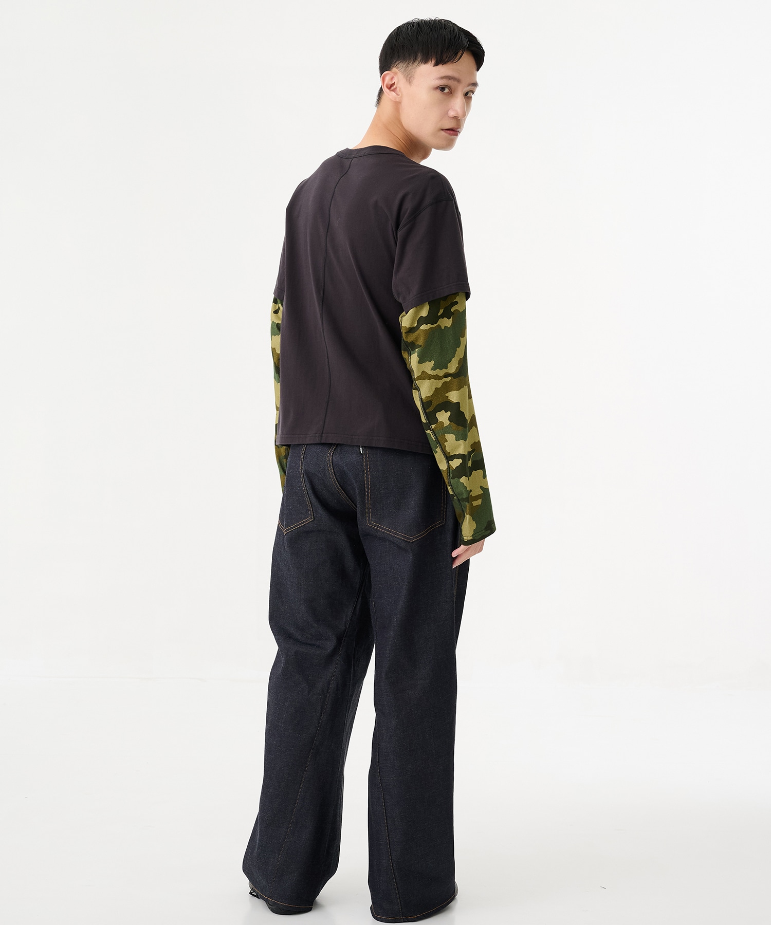 別注 PANELED LAYERD SLEEVE T-SHIRT NVRFRGT