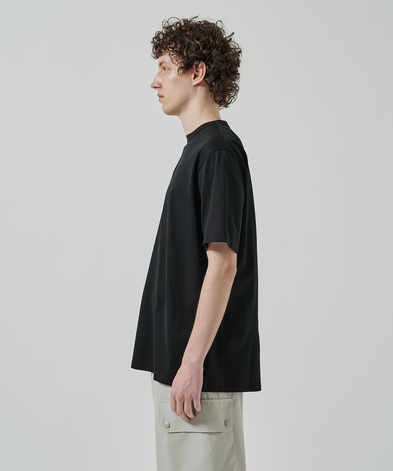 THE T-SHIRT THE RERACS