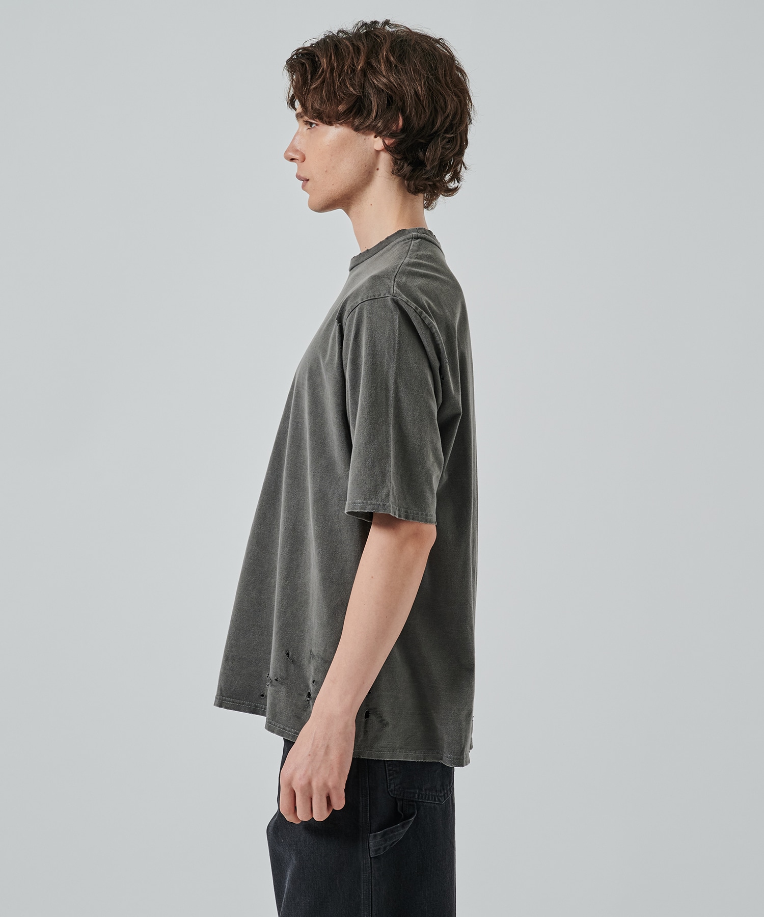 CREW NECK DAMAGED TEE MARKAWARE/marka