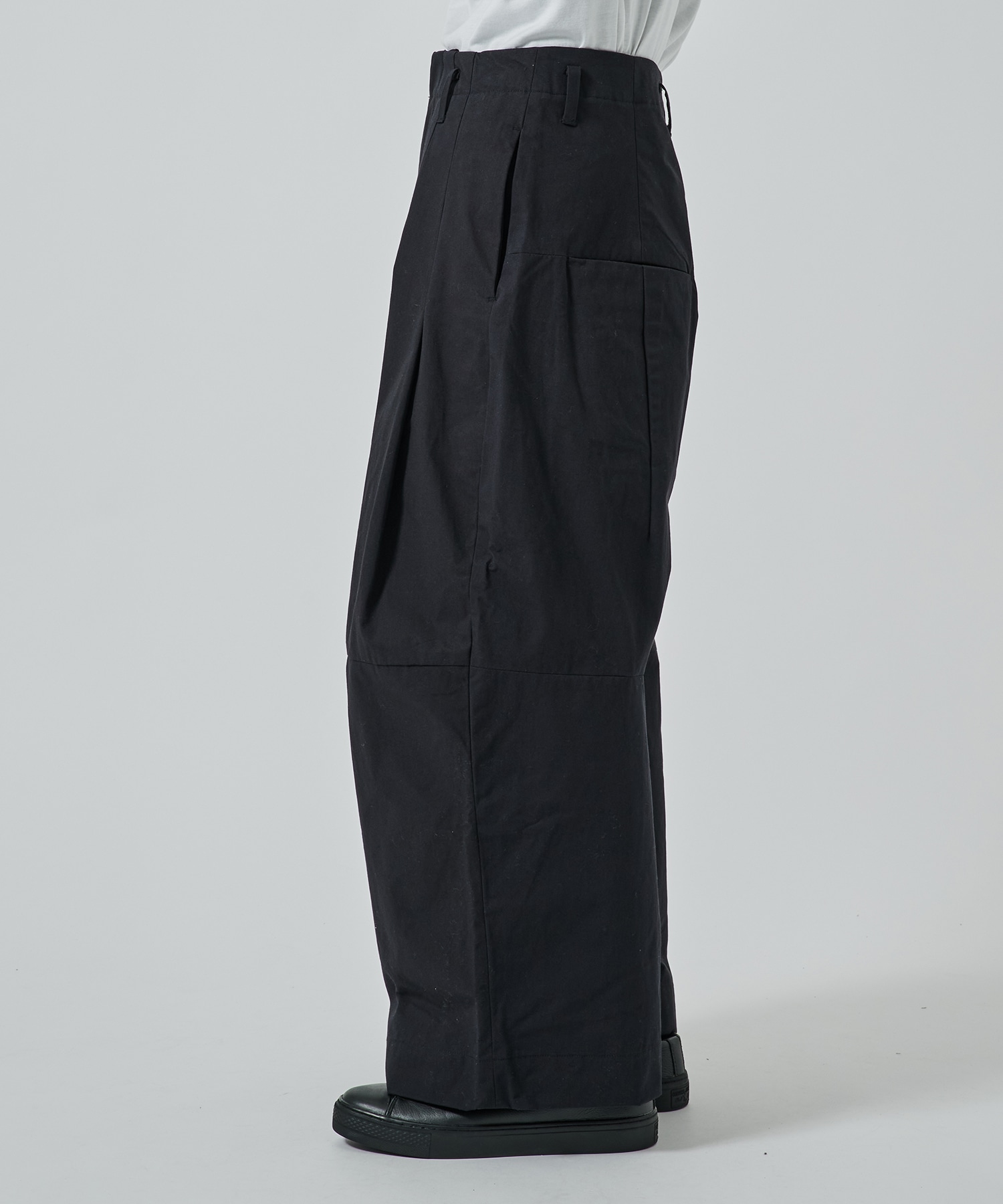 〈別注〉 UPCYCLED BAGGY SHINYAKOZUKA