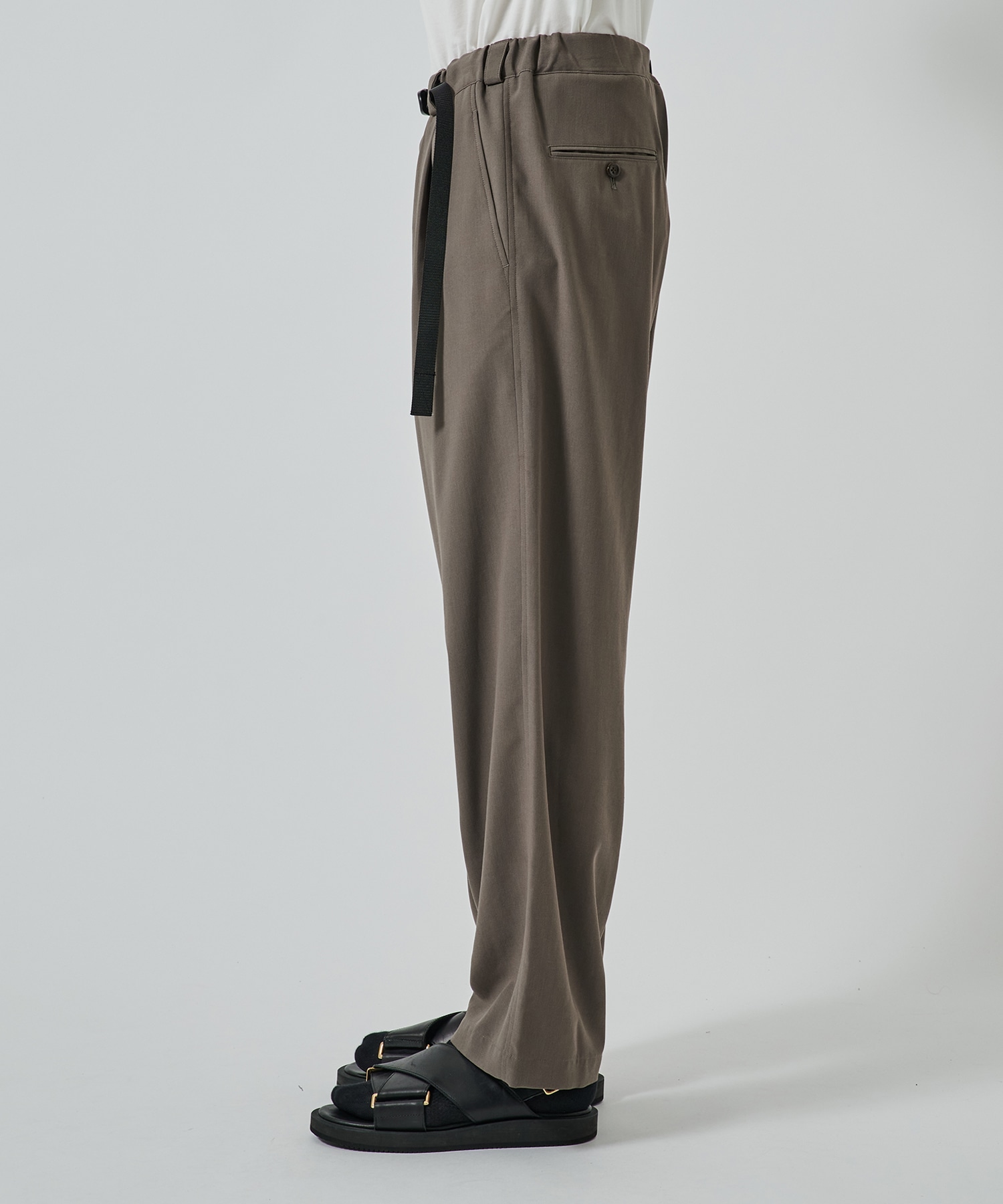 〈別注〉Tape -Belt 1 Tuck PNT UJOH HOMME
