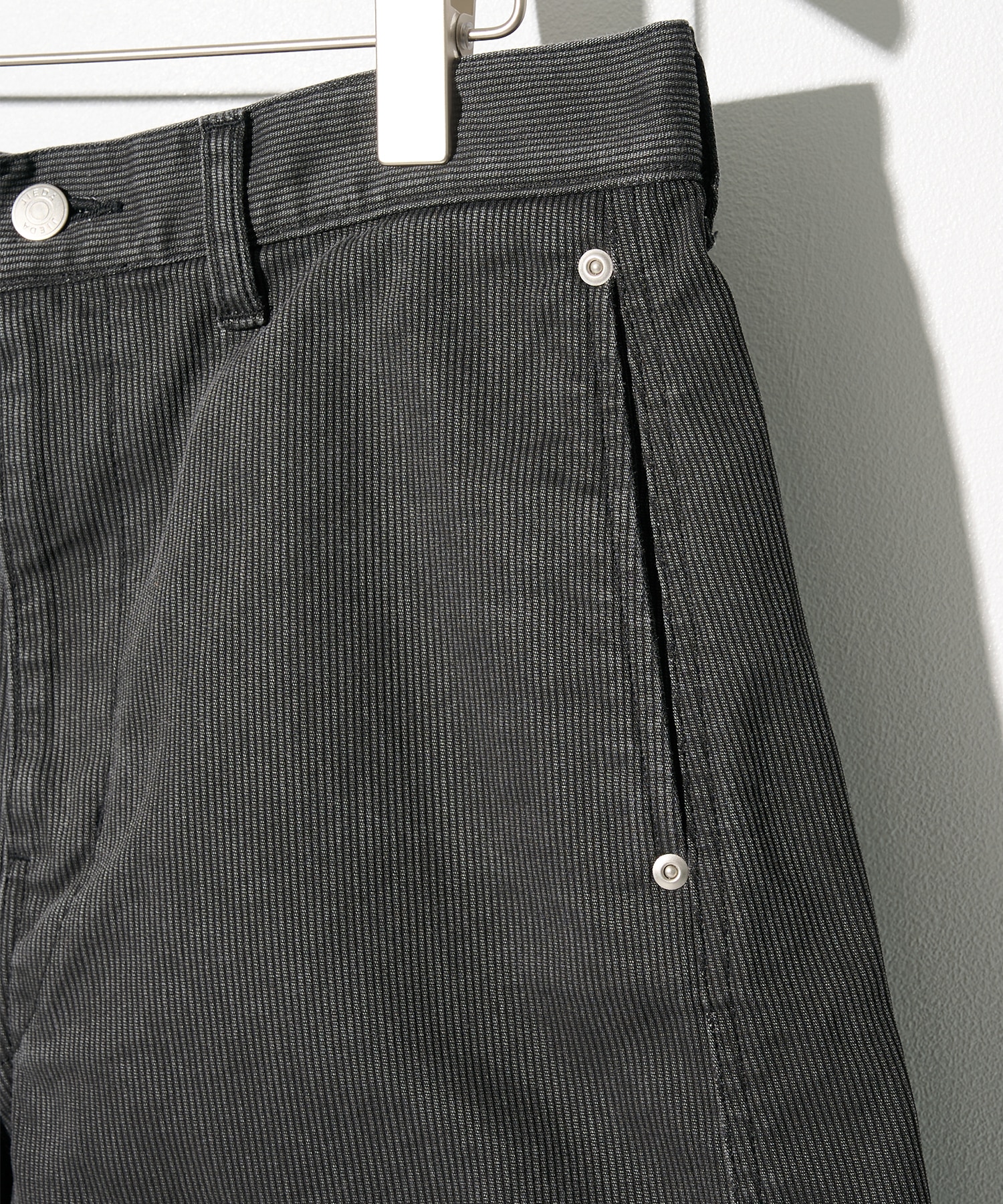 3D 3/4 FADE PIQUE PANTS JieDa