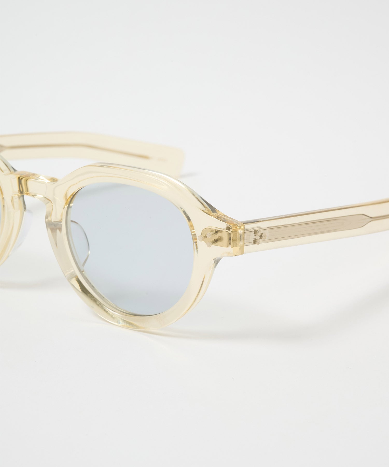 BE009 BLANC