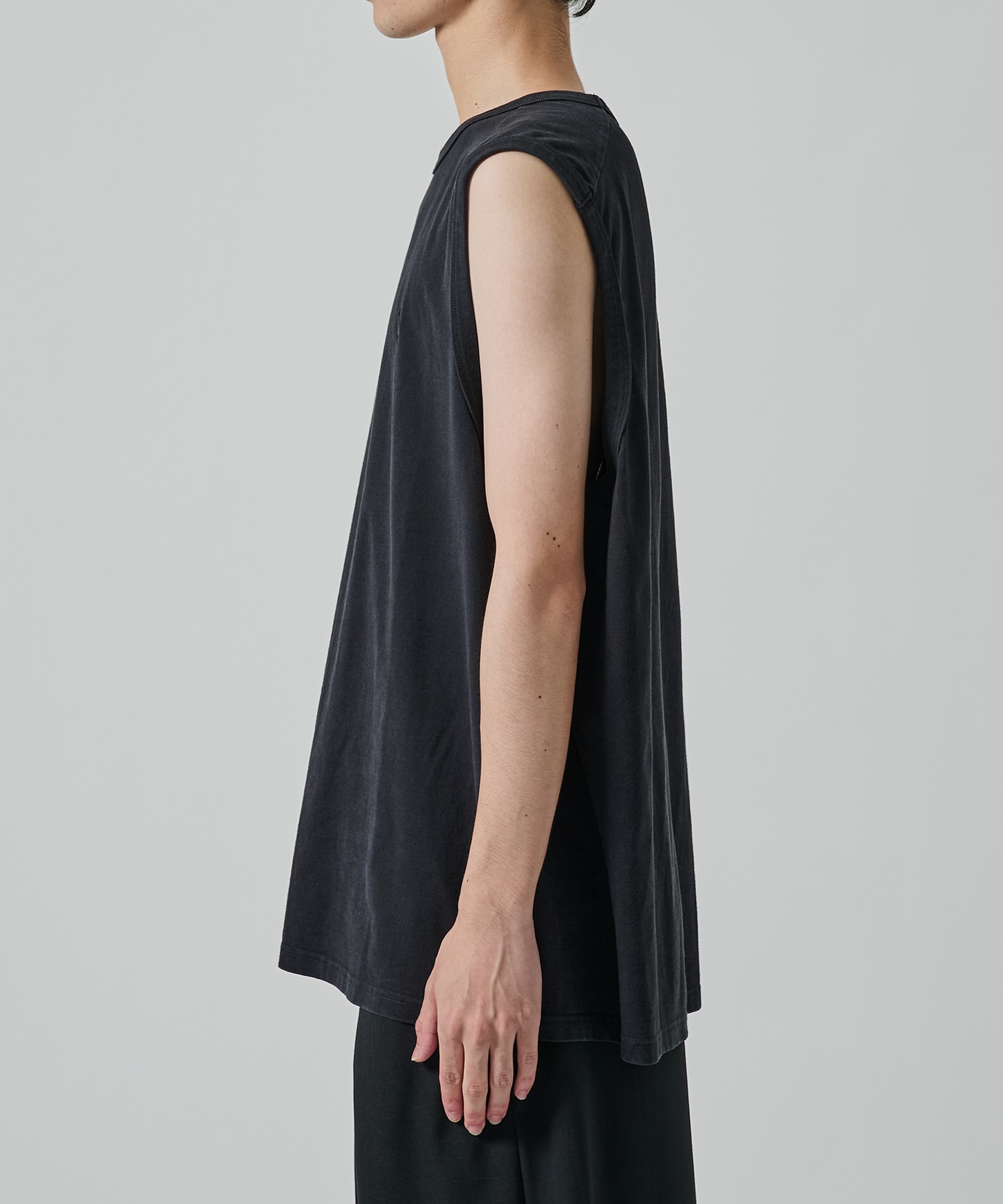 〈別注〉NO SLEEVE JUHA