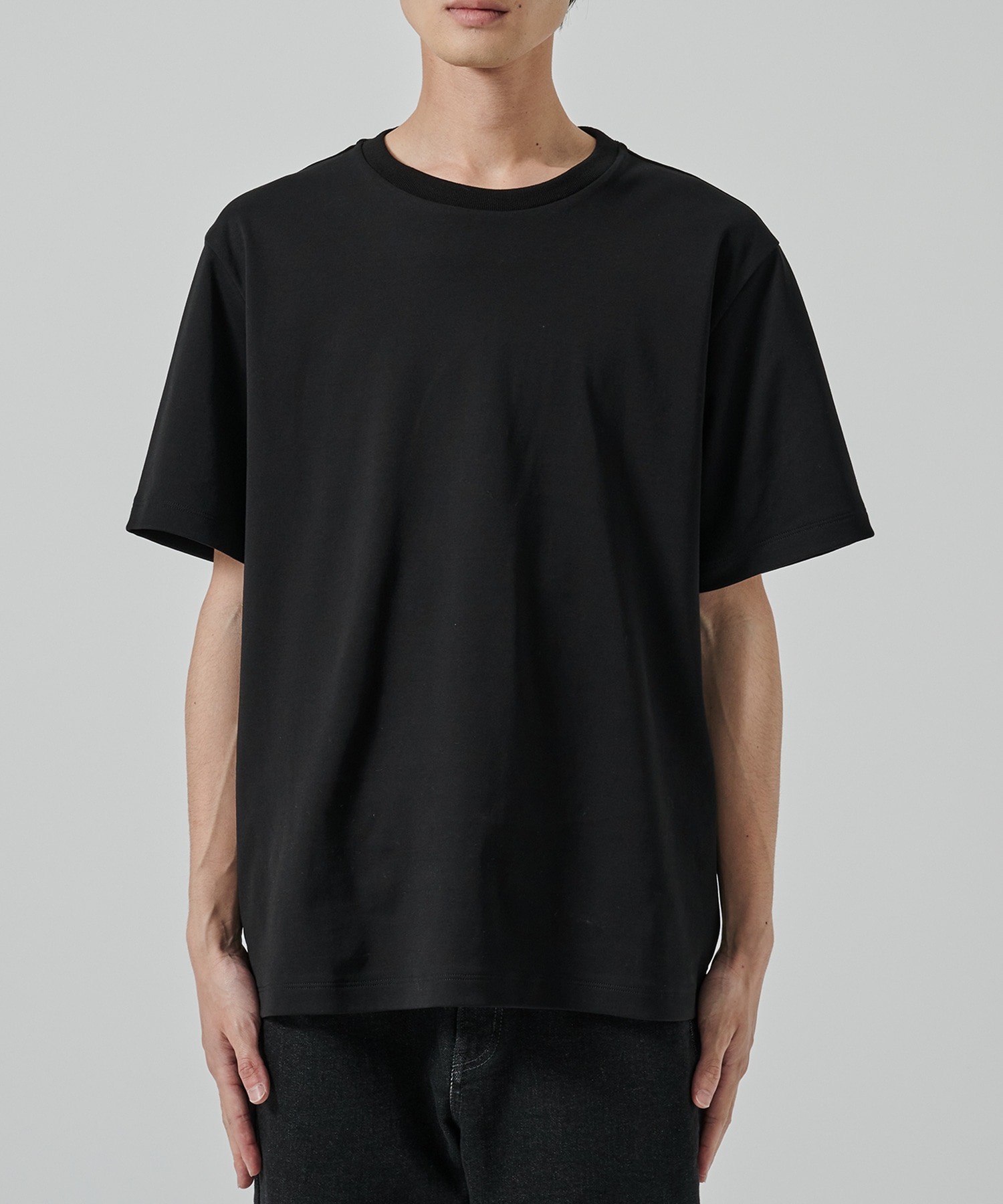 HIGH TWIST REGULAR FIT TEE STUDIOUS