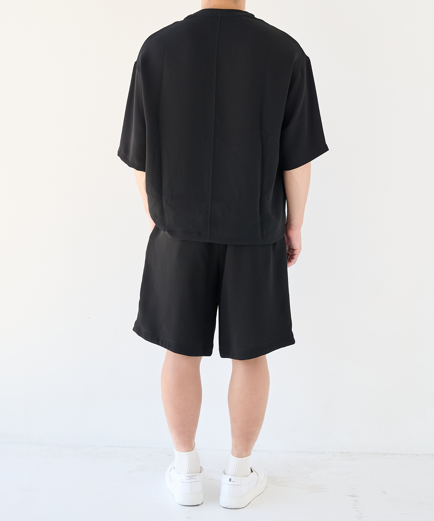 SUMMER ESSENTIAL DRAWCORD TEE STUDIOUS