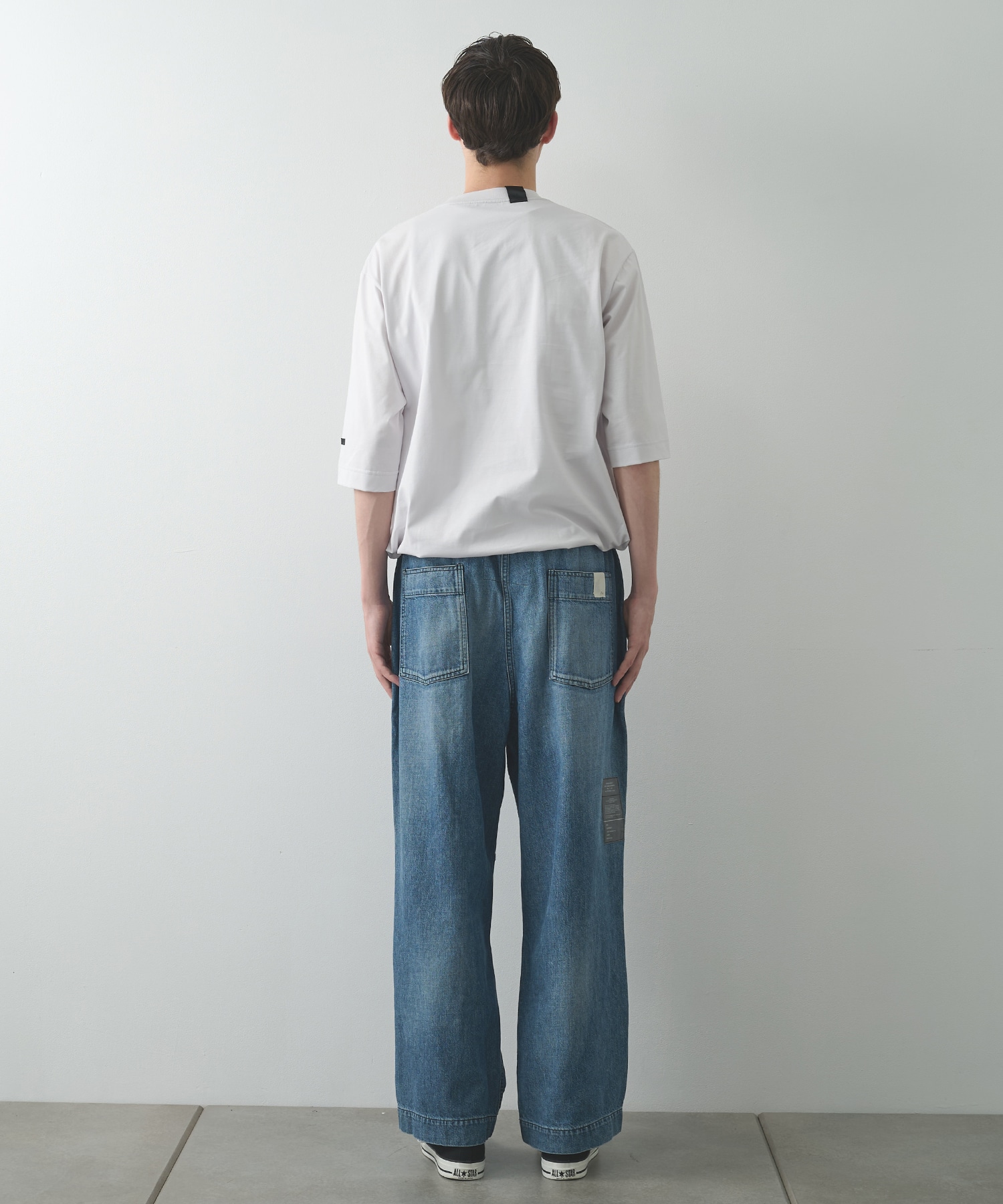 T-SHIRT N.HOOLYWOOD