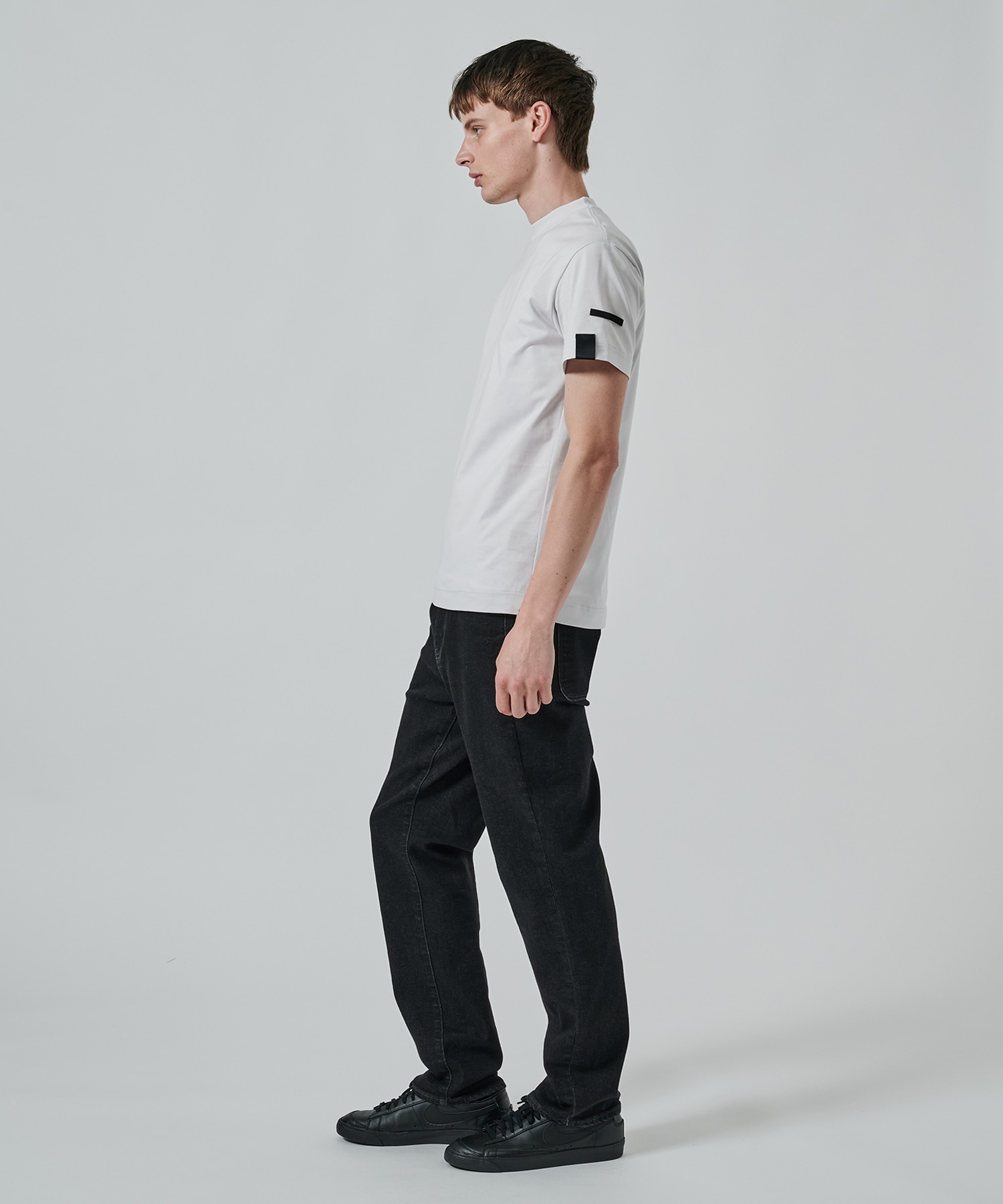 T-SHIRT N.HOOLYWOOD