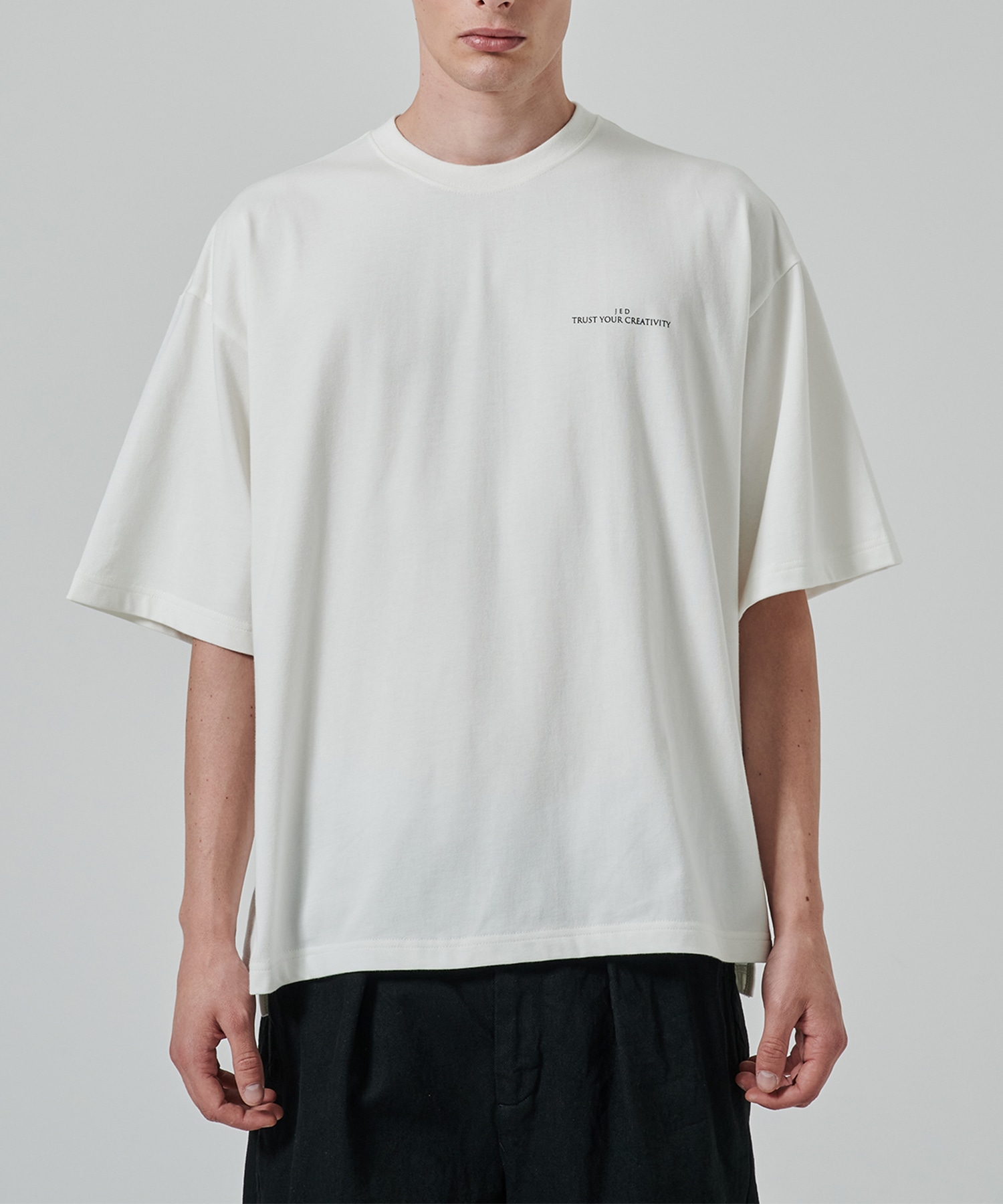 TRUST YOUR CREATIVE PRINT TEE JieDa