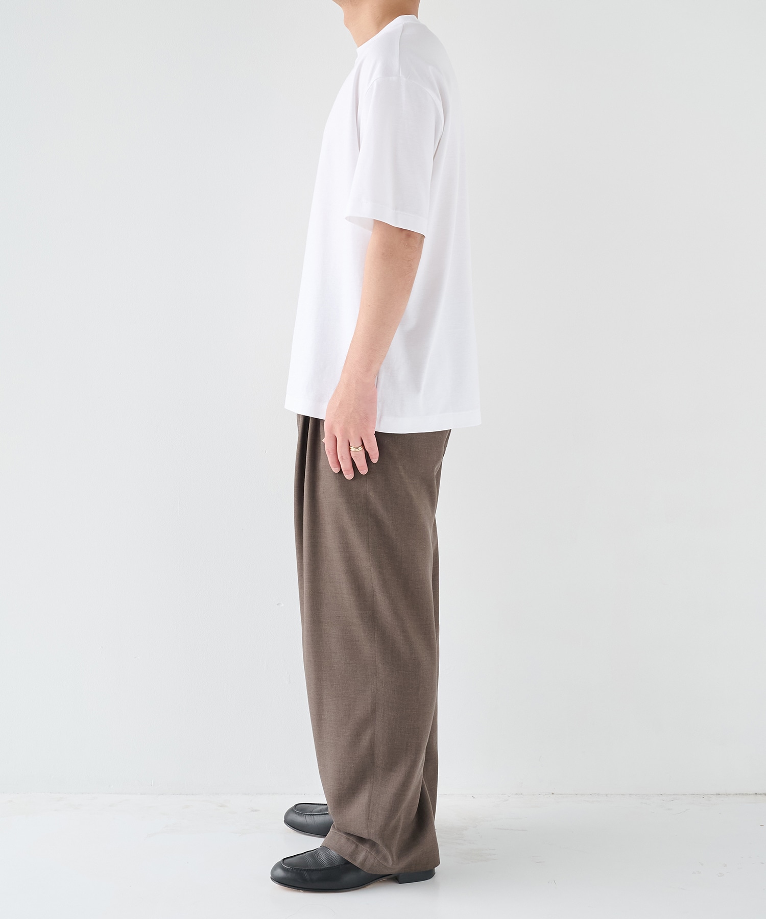 32G ロイヤルクール レギュラーTシャツ STUDIOUS