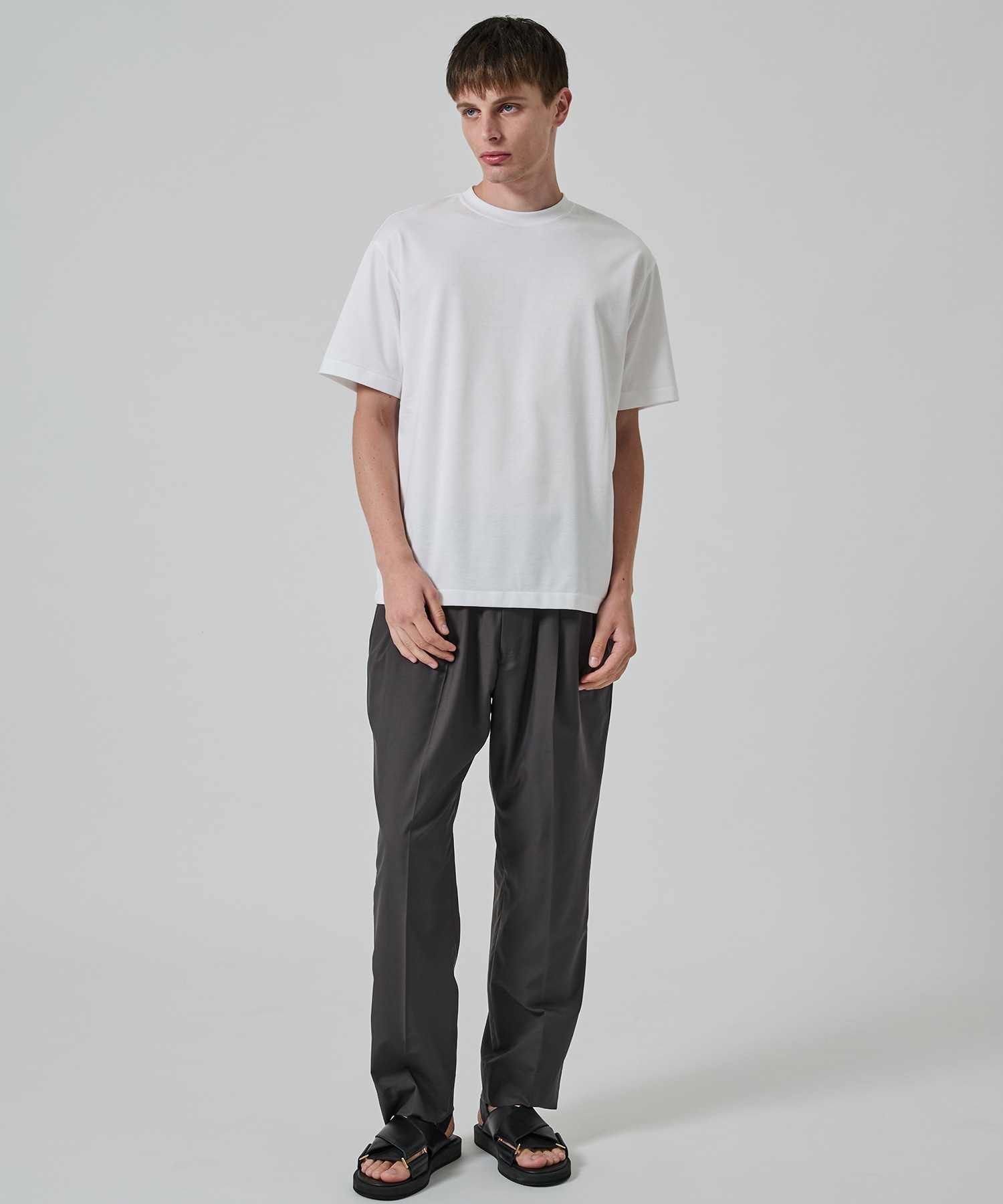 32G ロイヤルクール レギュラーTシャツ STUDIOUS