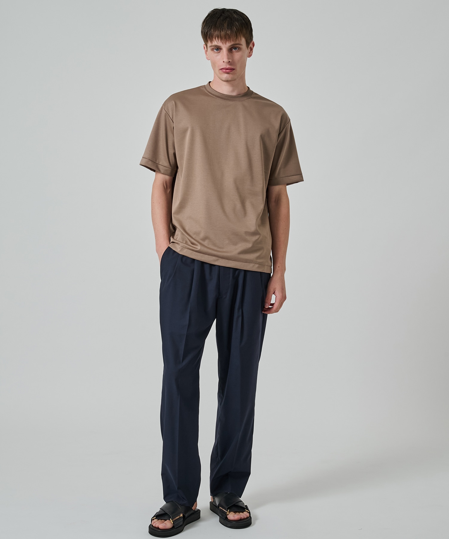 32G ロイヤルクール レギュラーTシャツ STUDIOUS