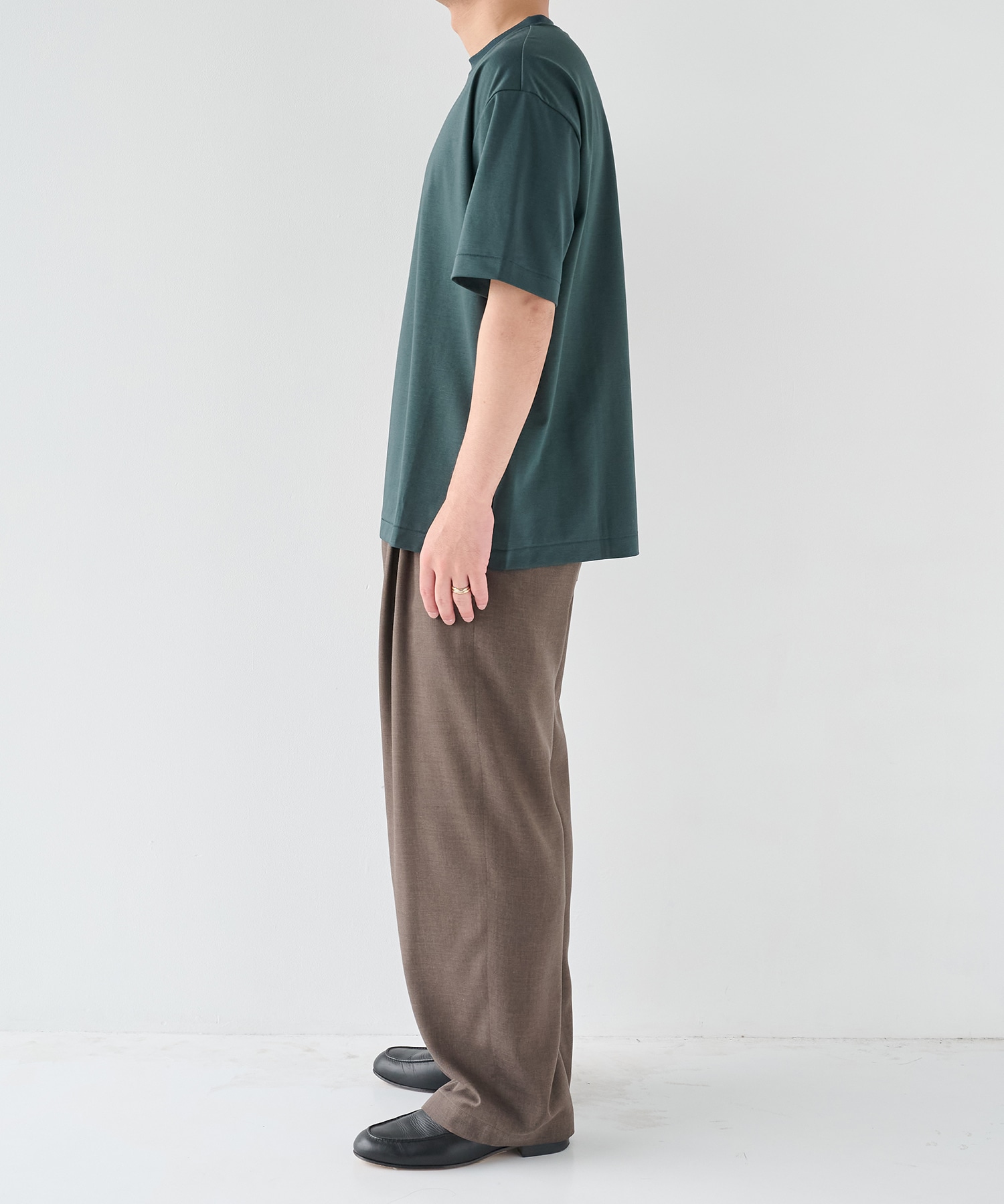 32G ロイヤルクール レギュラーTシャツ STUDIOUS
