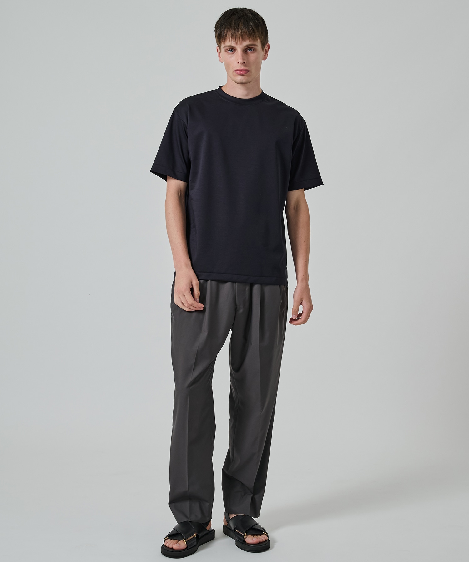 32G ロイヤルクール レギュラーTシャツ STUDIOUS