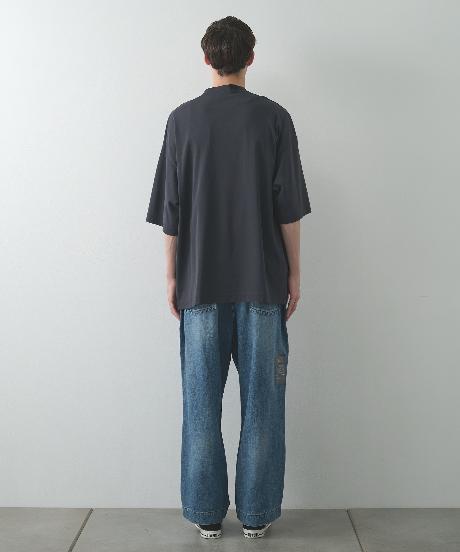 2251-CS51-019 BIG T-SHIRT N.HOOLYWOOD
