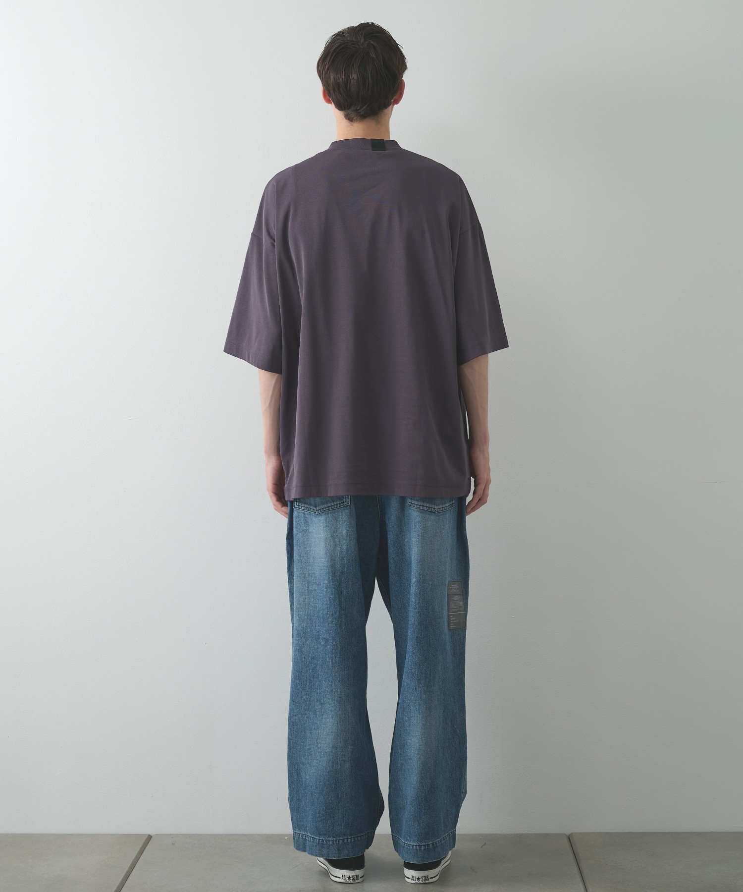 2251-CS51-019 BIG T-SHIRT N.HOOLYWOOD