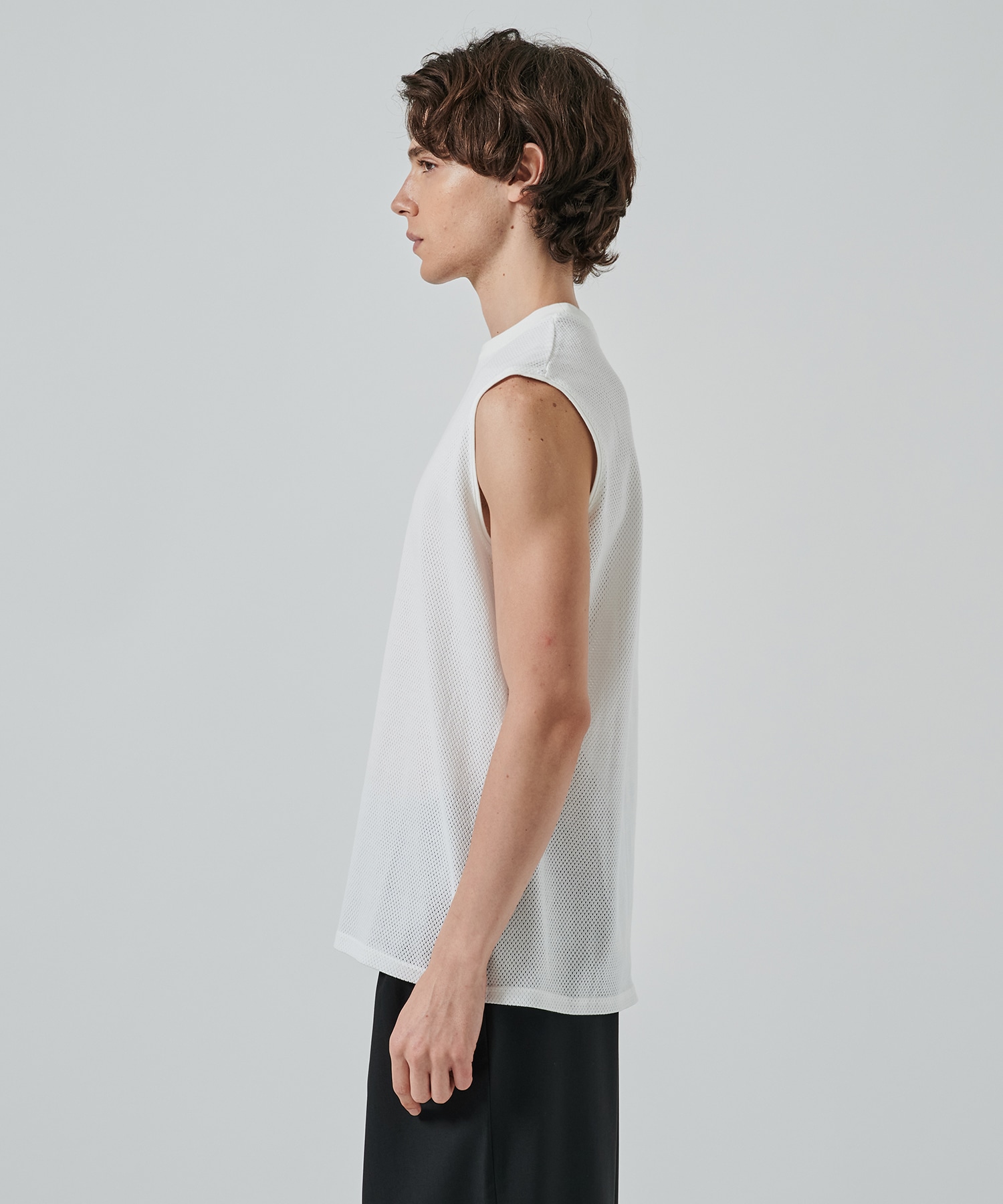 MESH SLEEVELESS TEE MARKAWARE/marka