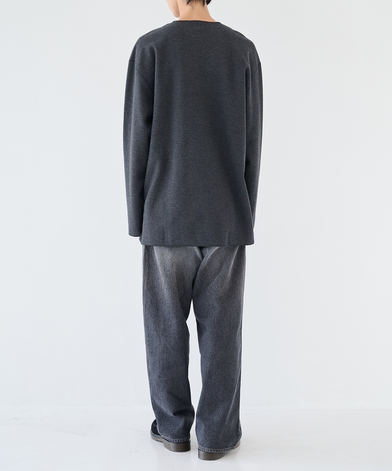 Rough&Smooth Thermal Over NeckL/S blurhms