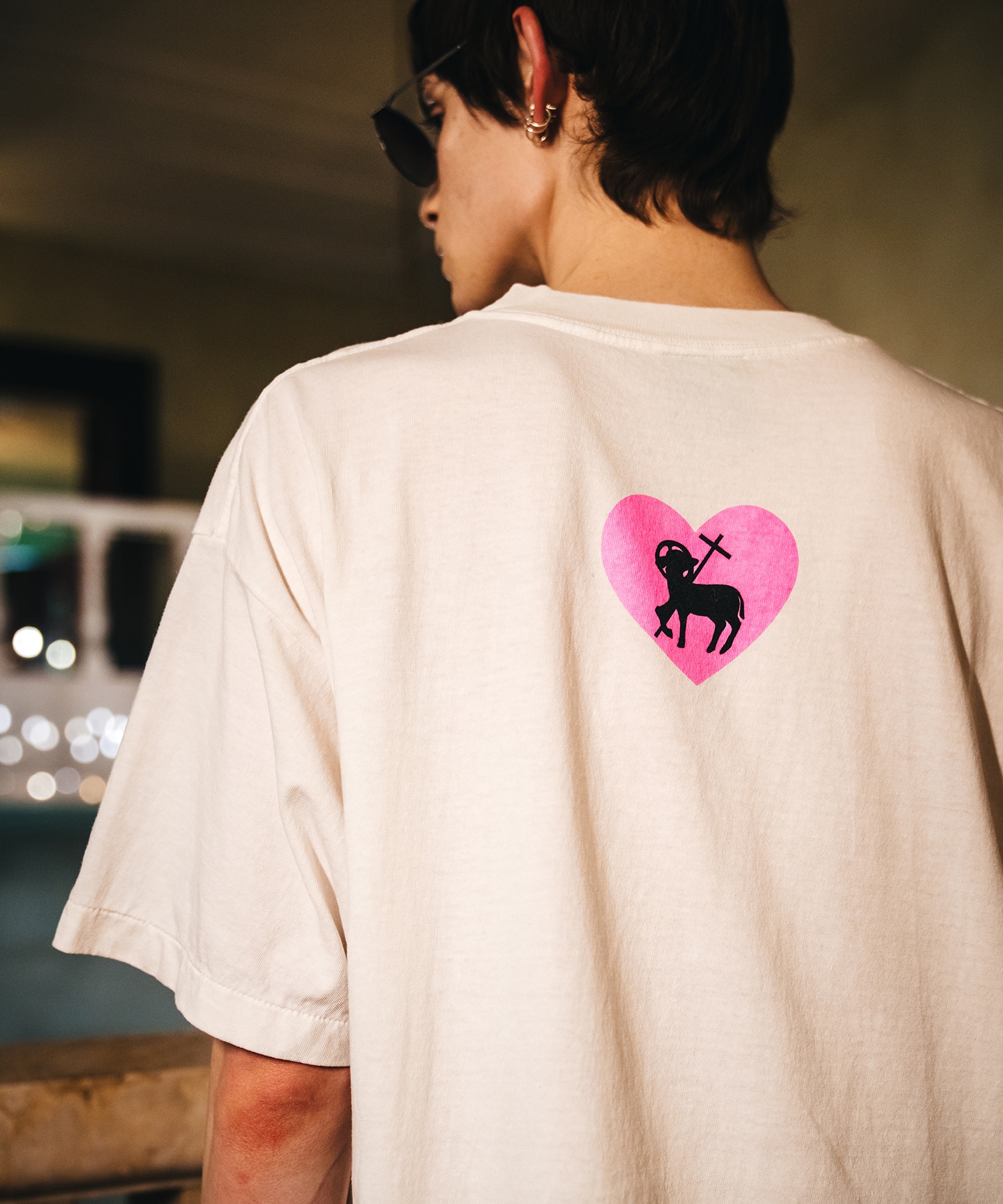 SM-HR1-0000-019/SS TEE/HEART SAINT SAINT M××××××