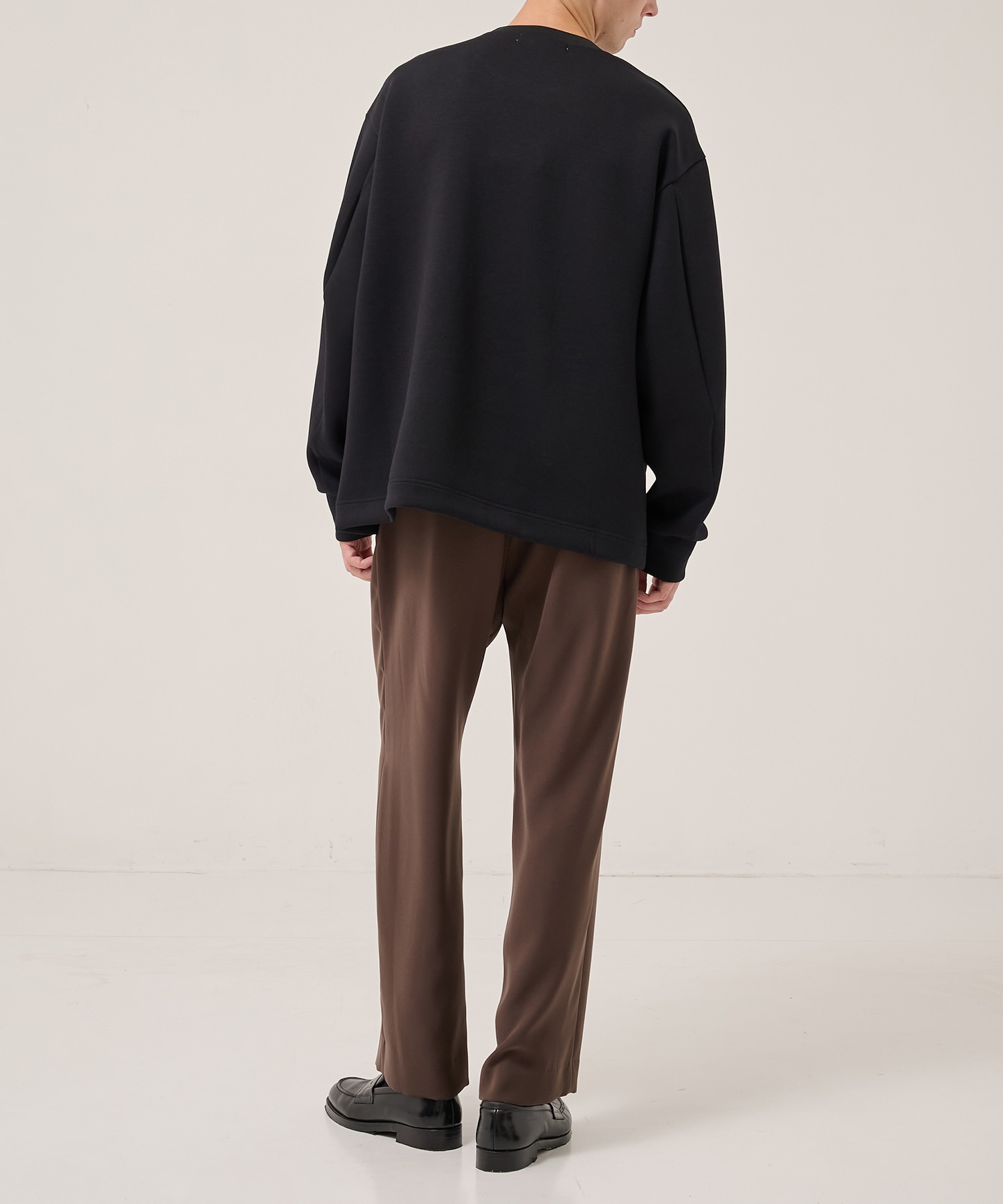 CULLNI Logo Embroidery Long Sleeve Pullover CULLNI