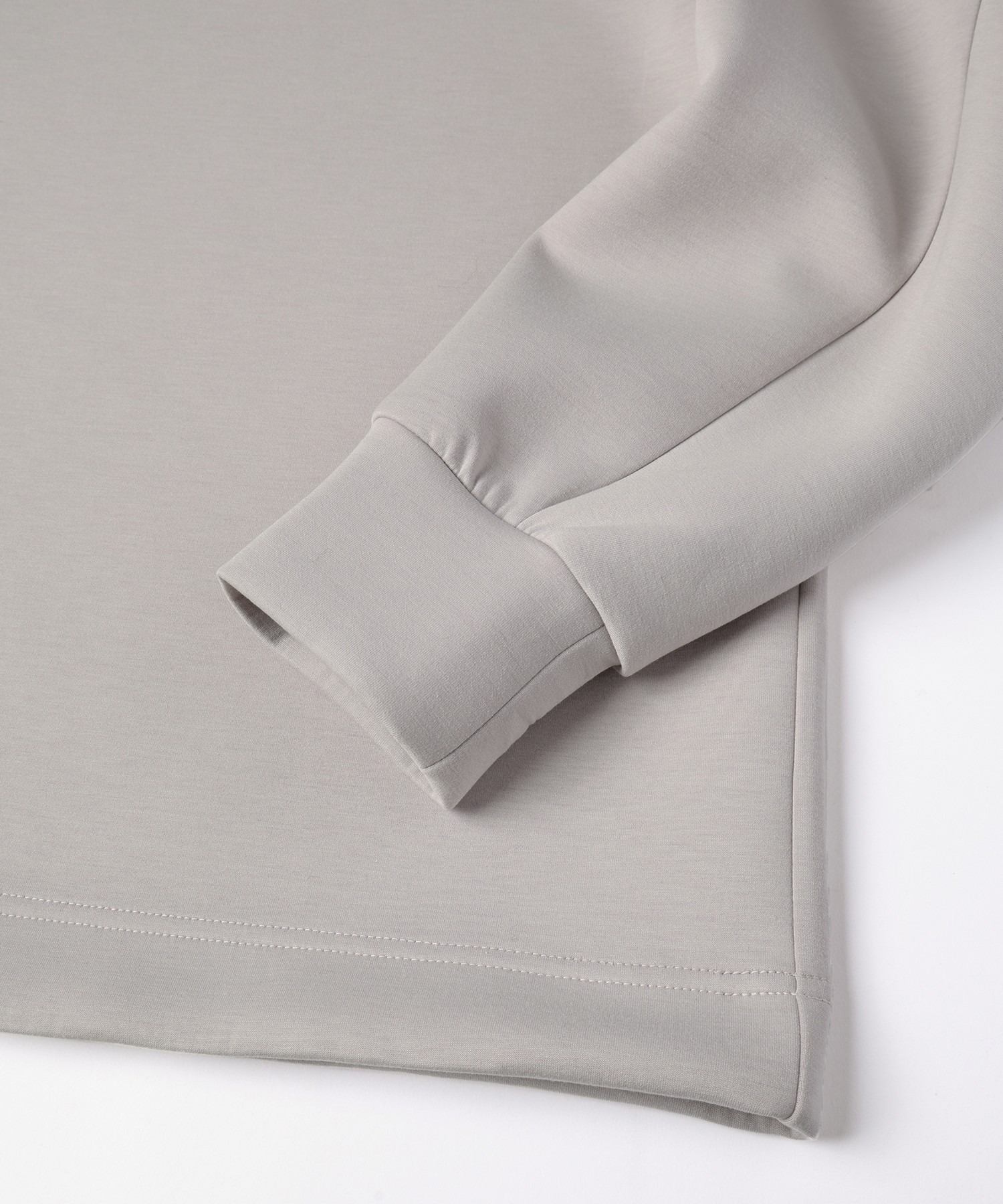 CULLNI Logo Embroidery Long Sleeve Pullover CULLNI