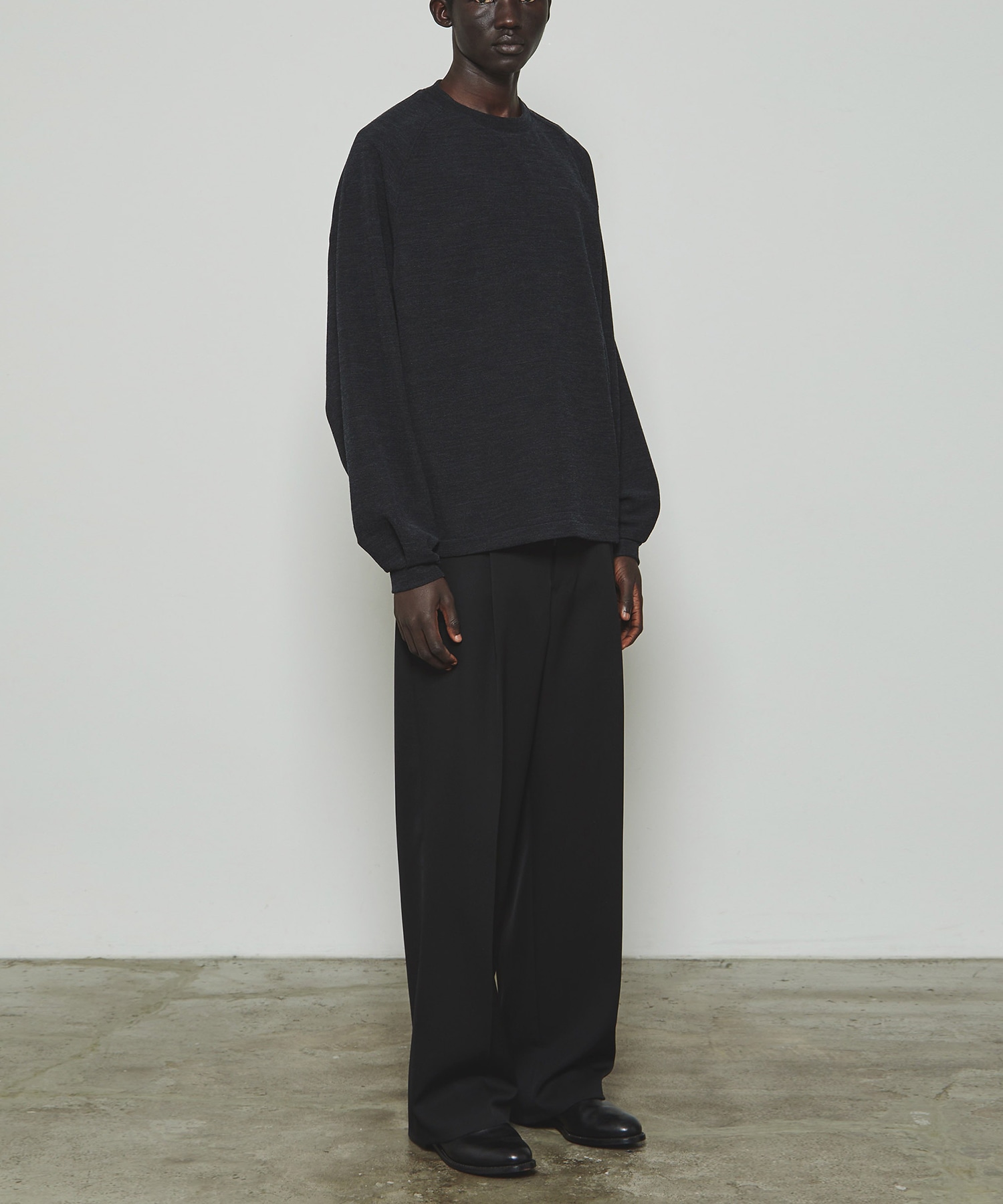 THE RAGLAN SWEAT THE RERACS