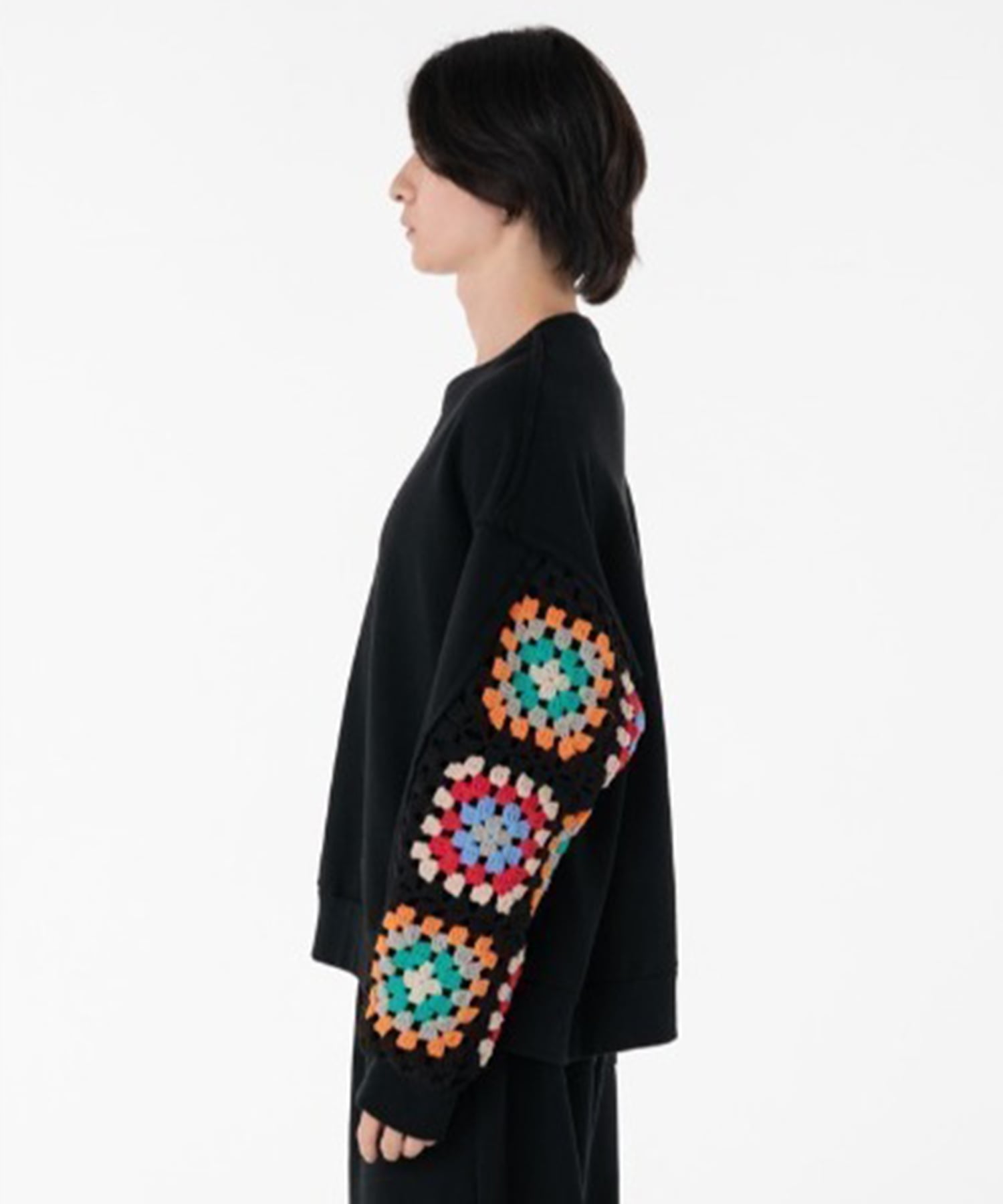 CROCHET SLEEVE SWEAT DISCOVERED