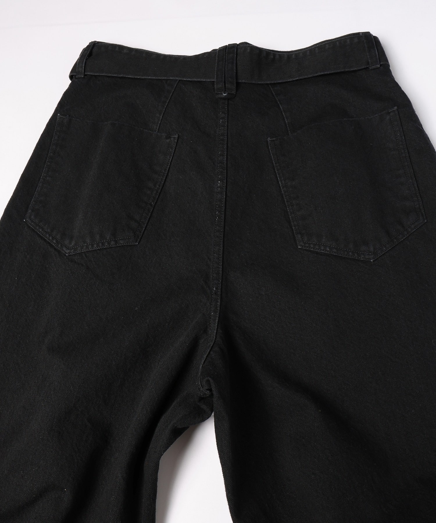 Barrel 1Tuck Wide Denim Pants with Long Belt CULLNI