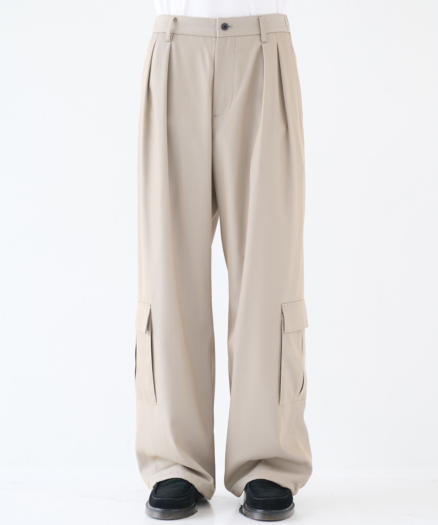 TWO TUCKS WIDE CARGO PANTS IRENISA