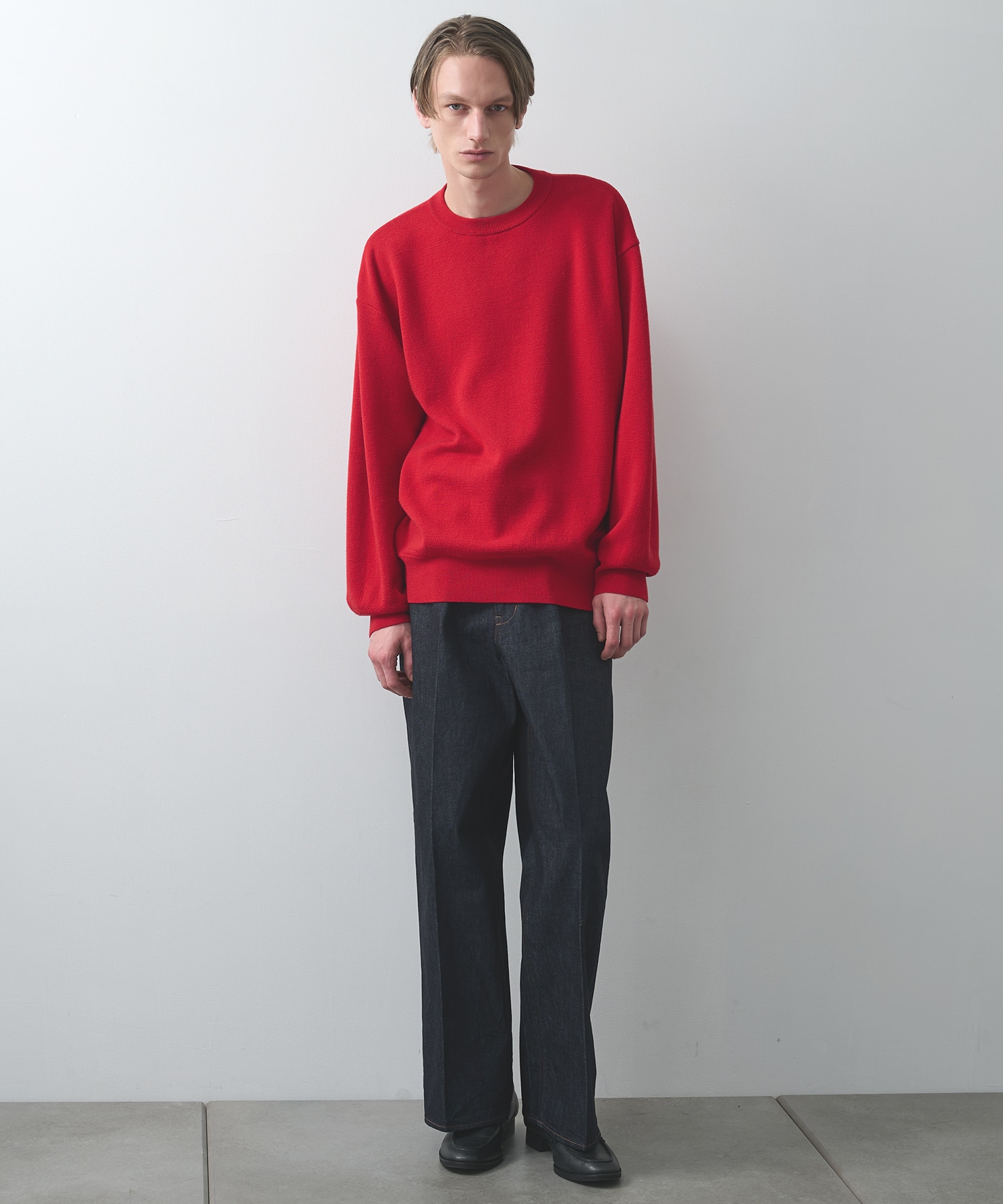 センタープレスが"消えない"デニム STUDIOUS