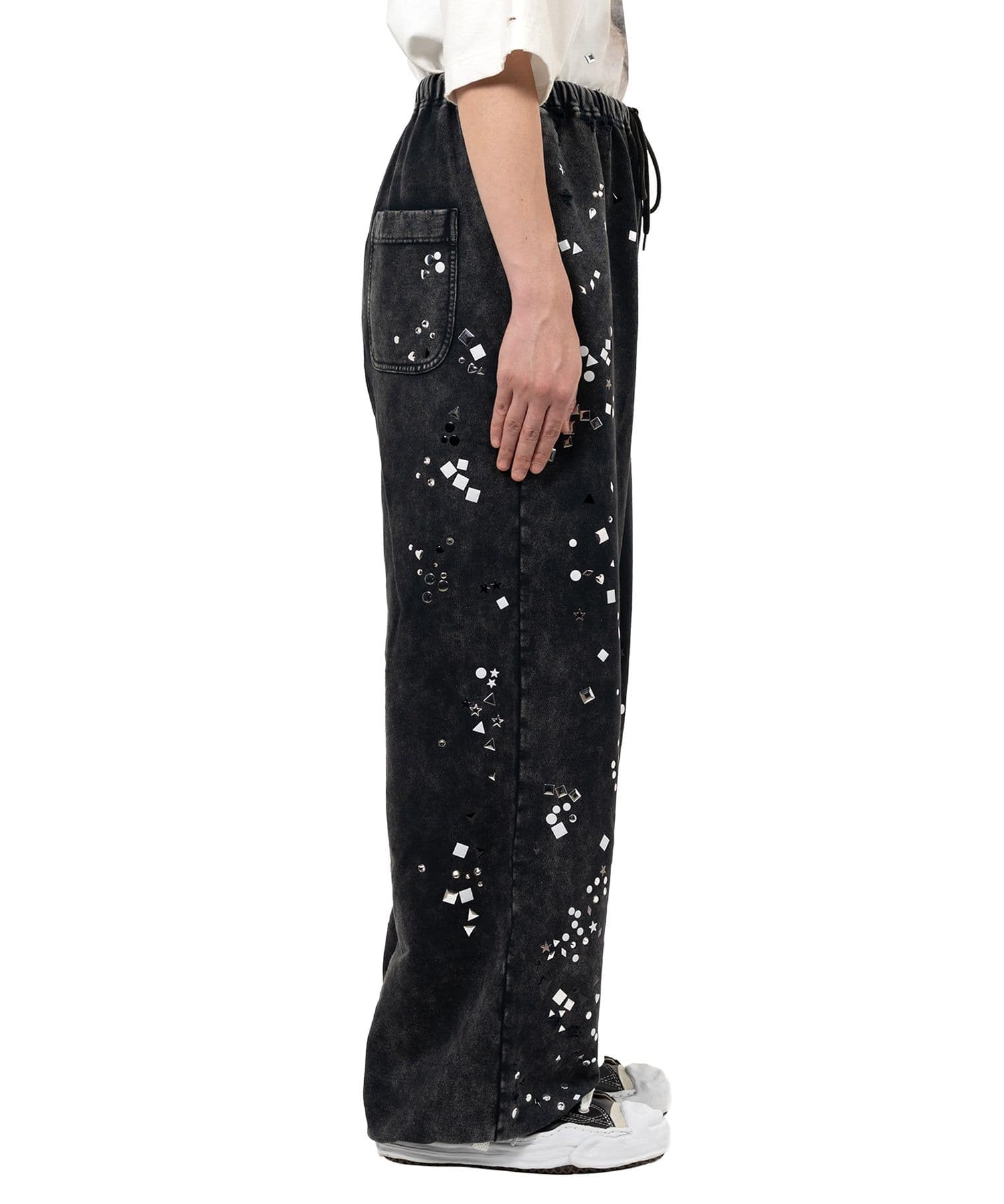 EMBELLISHED BLEACHED PANTS Maison MIHARA YASUHIRO