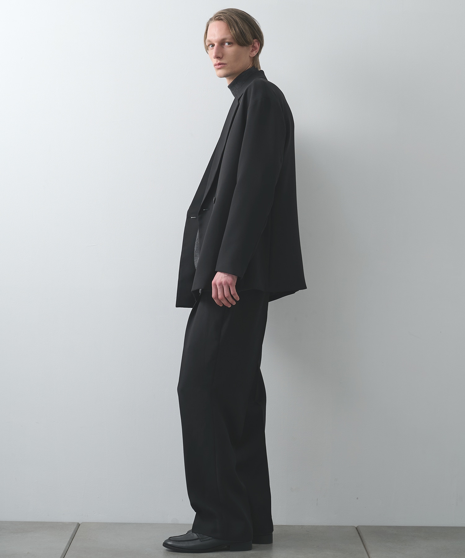 ドリームテックストレートスラックス STUDIOUS