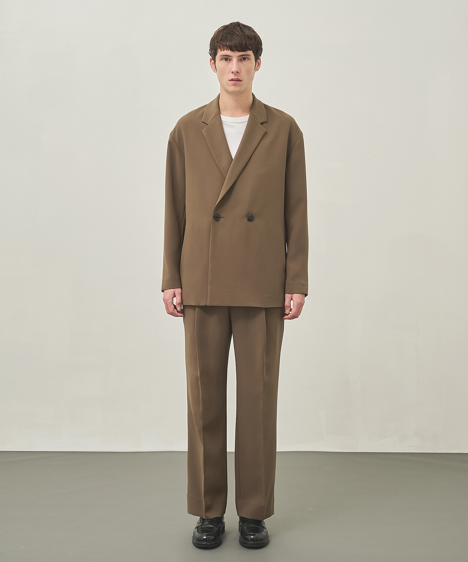 ドリームテックストレートスラックス STUDIOUS