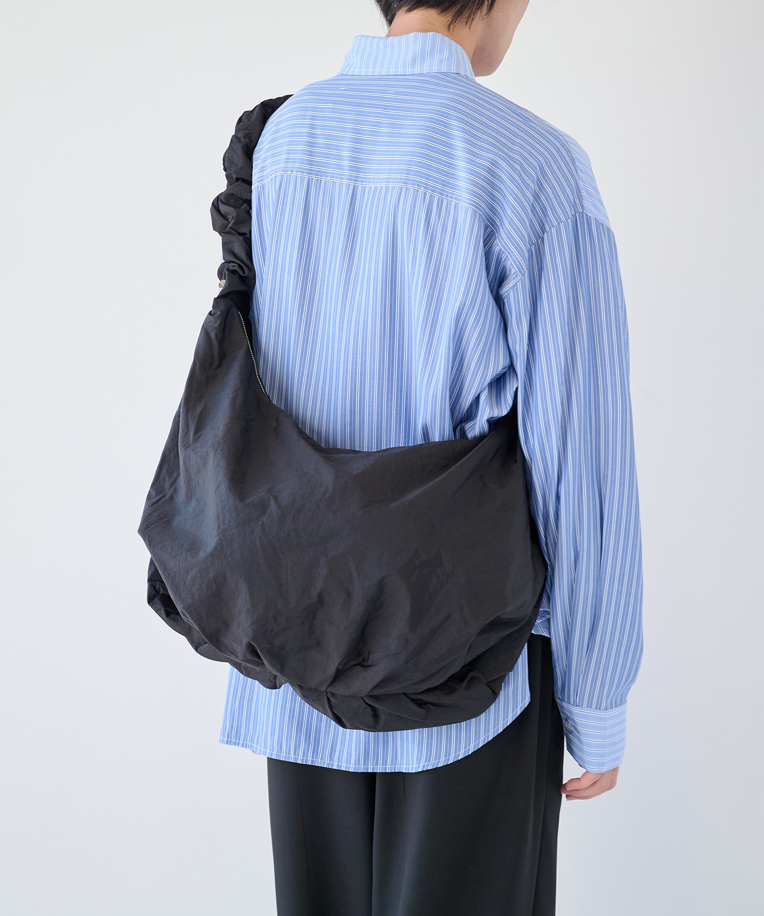 3WAY ROUND SHOULDER BAG STUDIOUS