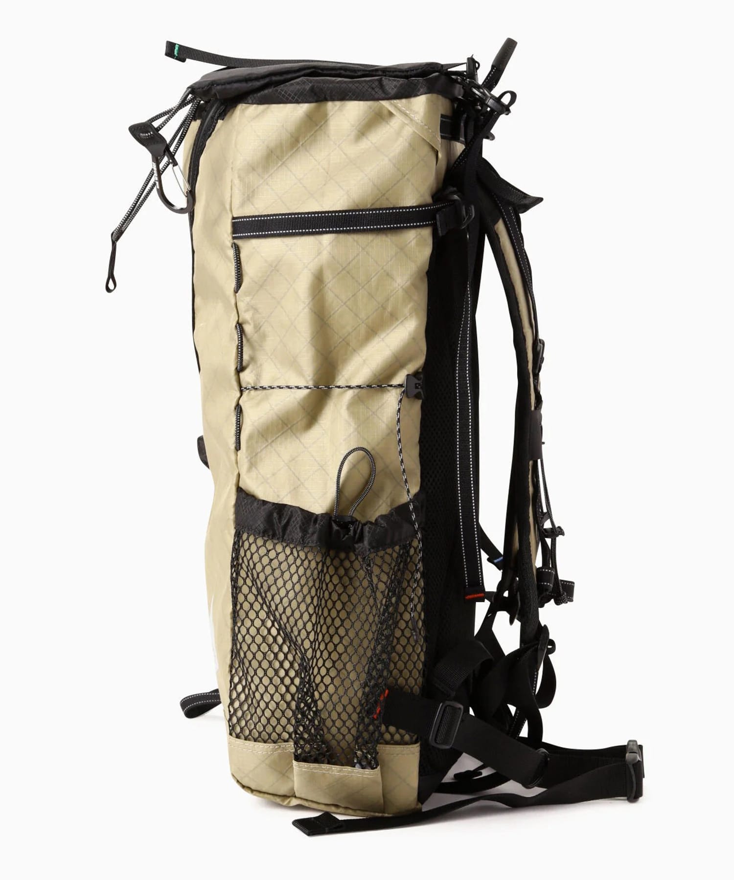 ECOPAK 30L backpack and wander