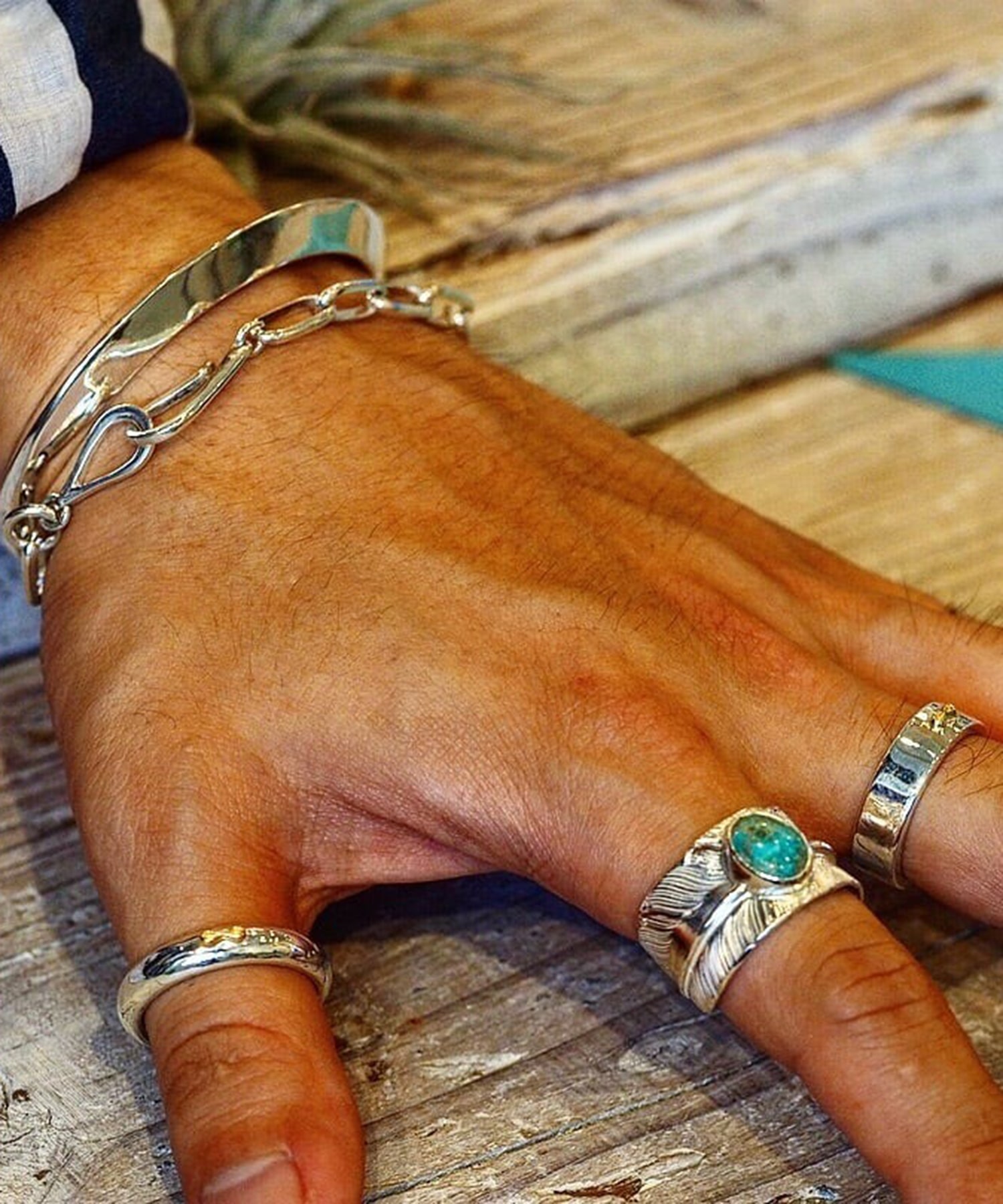 R-017 ターコイズ付きスタンプフェザーリング Large WAKAN SILVER SMITH