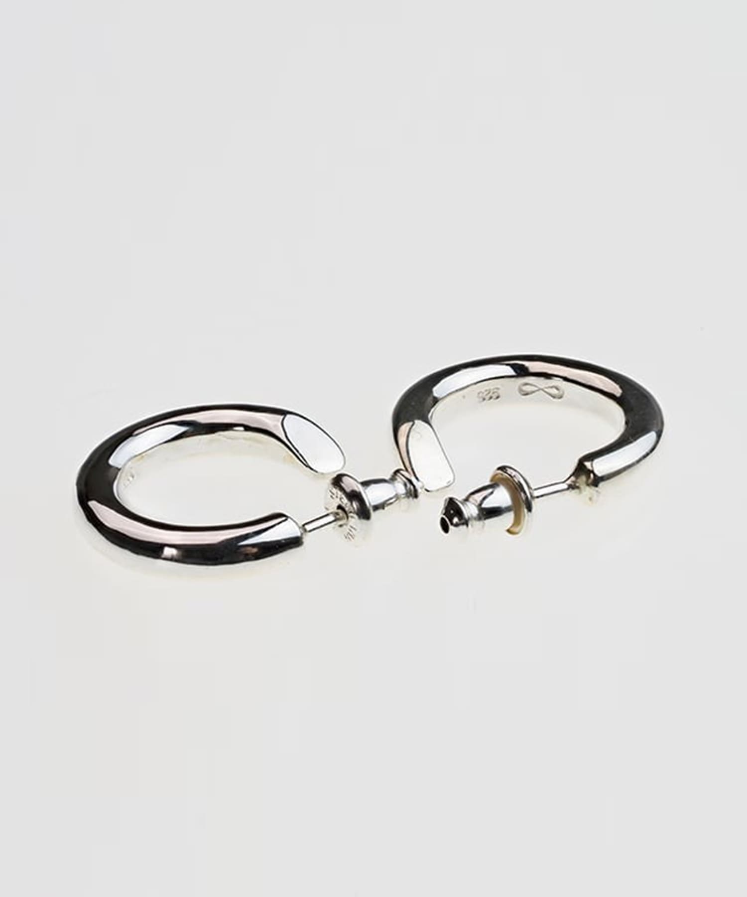 PI-001 Round earring (Small)　線径3.5mm (右耳用) WAKAN SILVER SMITH