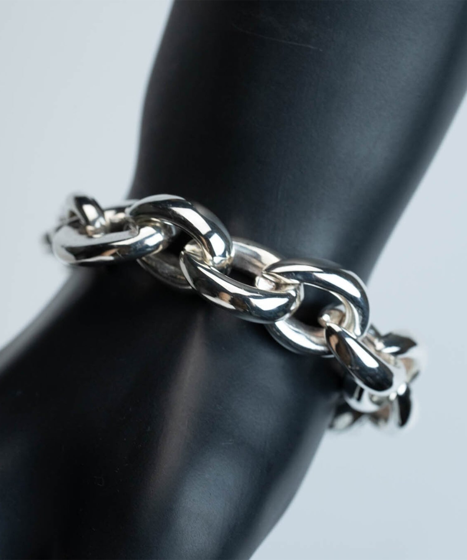 BN-048 Homage Bracelet 　Move gradually (徐々に大きく) WAKAN SILVER SMITH