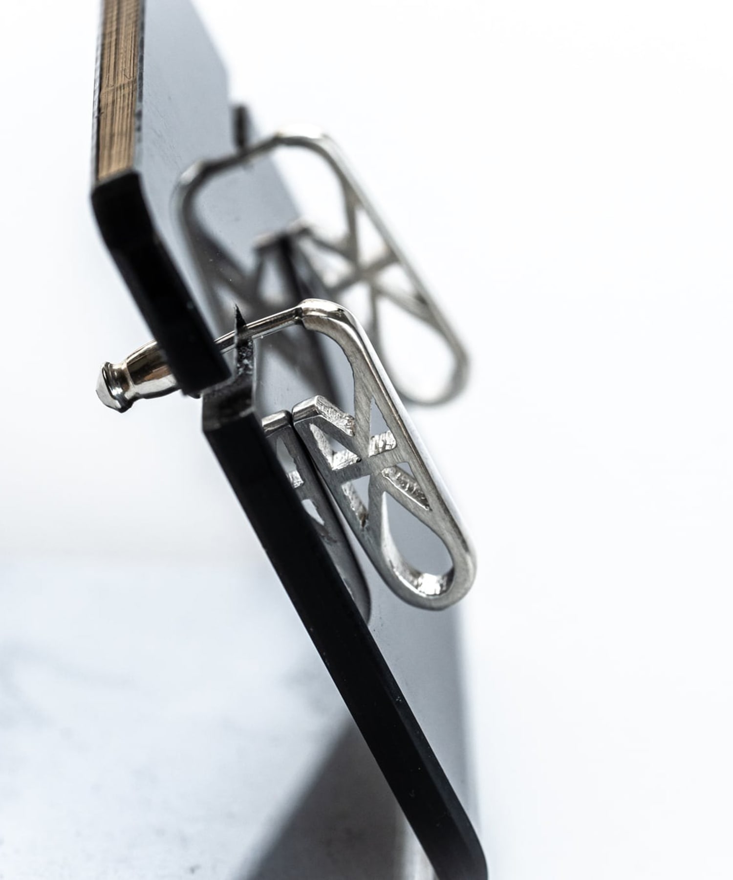 PI-008 Mebiusu earring WAKAN SILVER SMITH