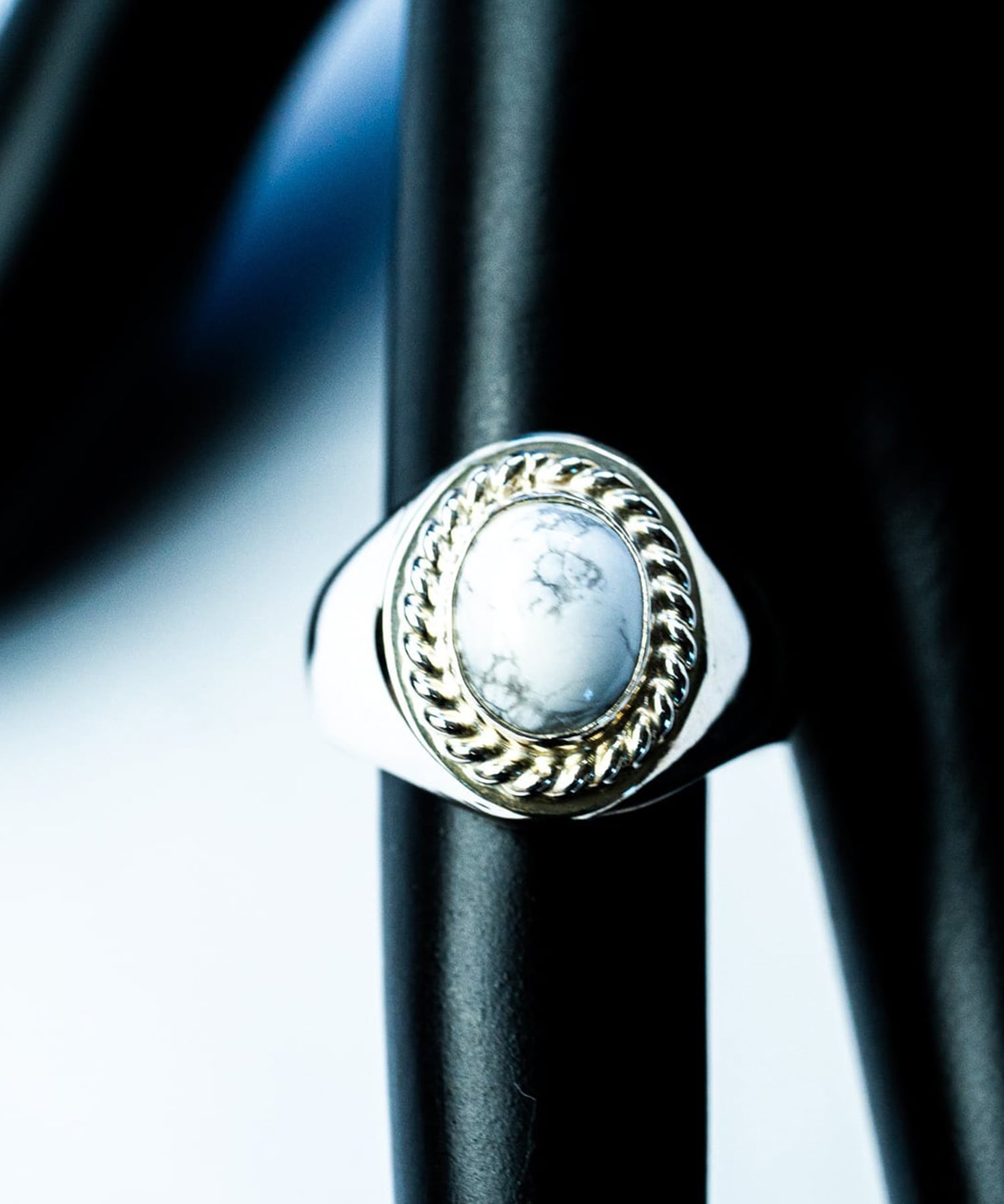 R-034 ホワイトターコイズ付きオーバルシグネットリング WAKAN SILVER SMITH