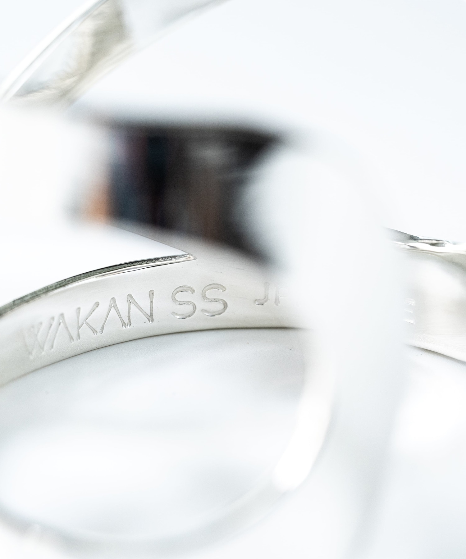 BN-057 See through Mobius bangle WAKAN SILVER SMITH