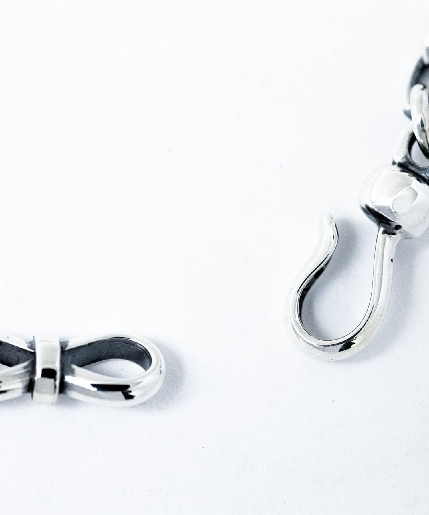 BN-062 Mebiusu hook bracelet (SS) WAKAN SILVER SMITH