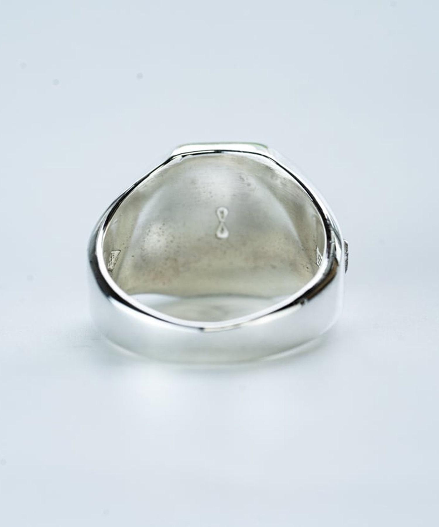 R-090 Square signet ring horsetail (SV hose) WAKAN SILVER SMITH