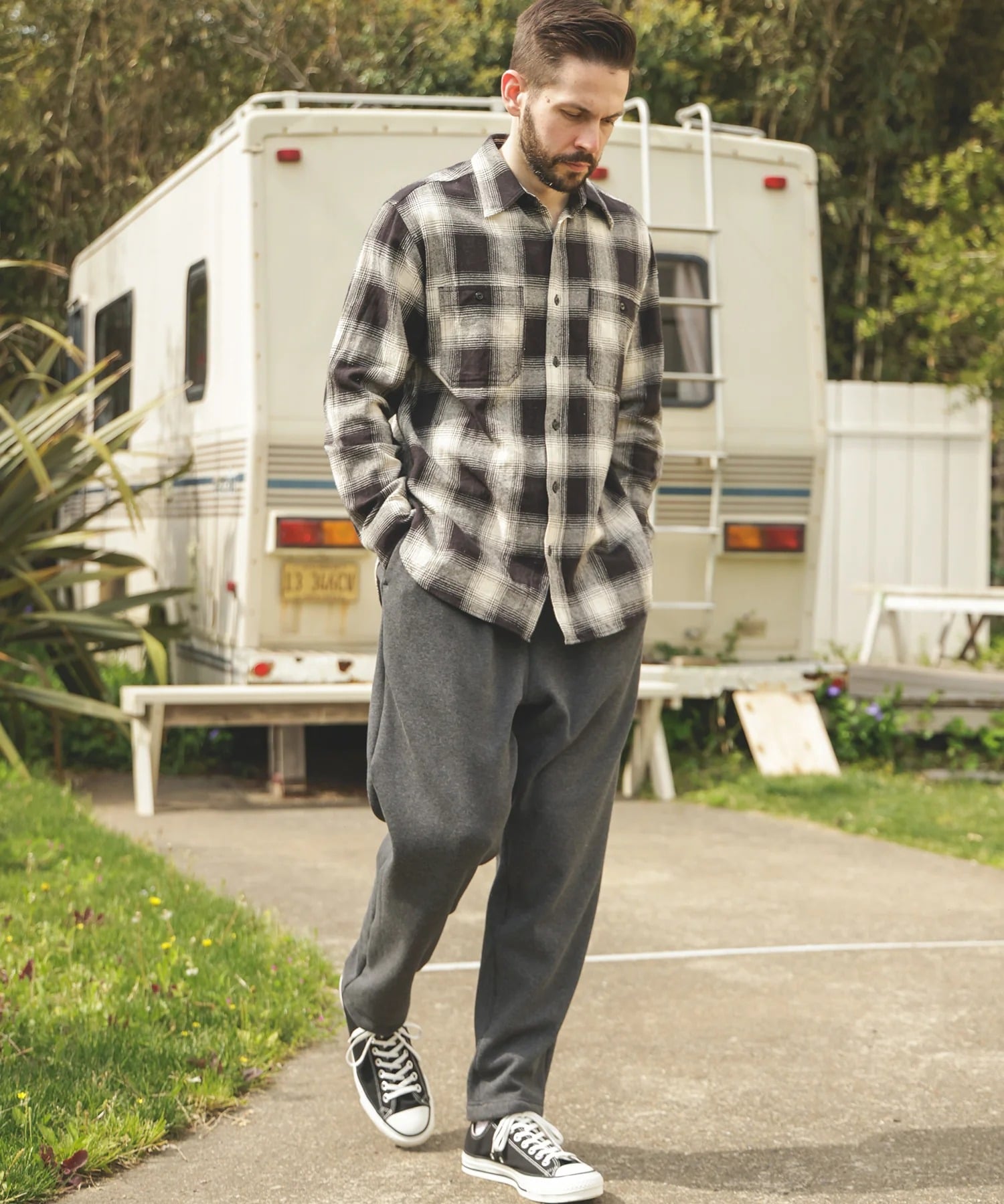 SUPER HEAT JERSEY /TAPERED EASY KNIT PANTS MR.OLIVE