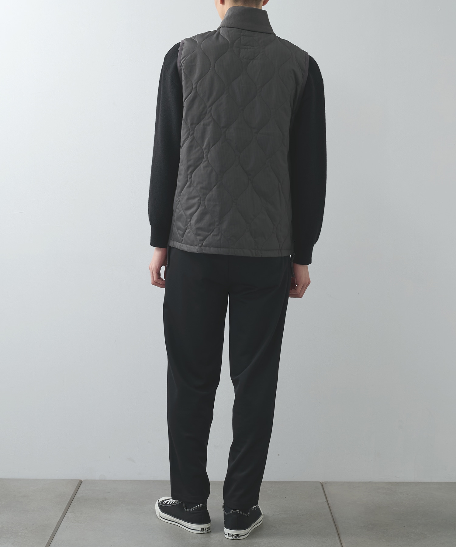 MILITARY W-ZIP LIB HI NECK DOWN VEST TAION