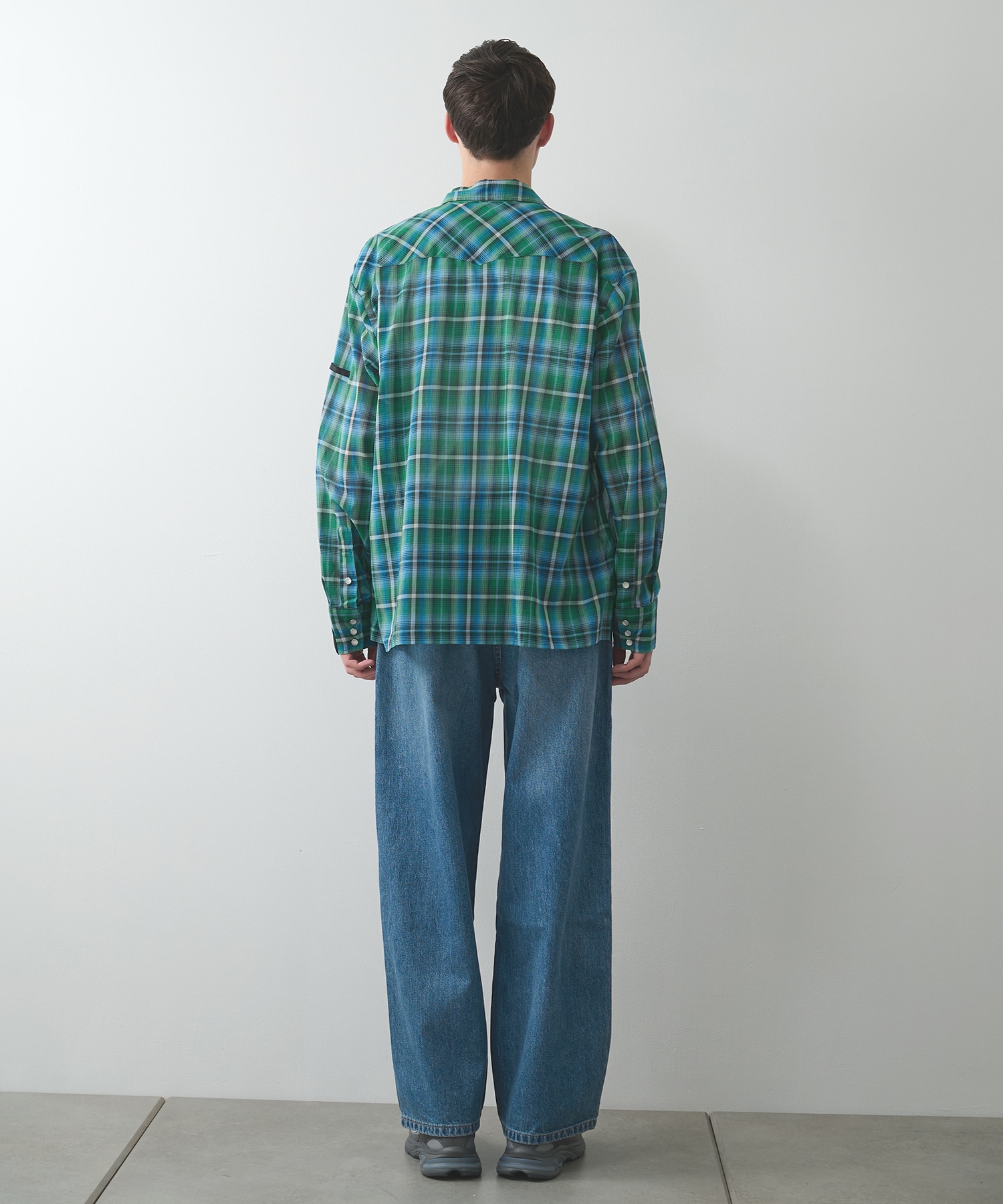 2261-SH61-014 ×BIGMAC N.HOOLYWOOD
